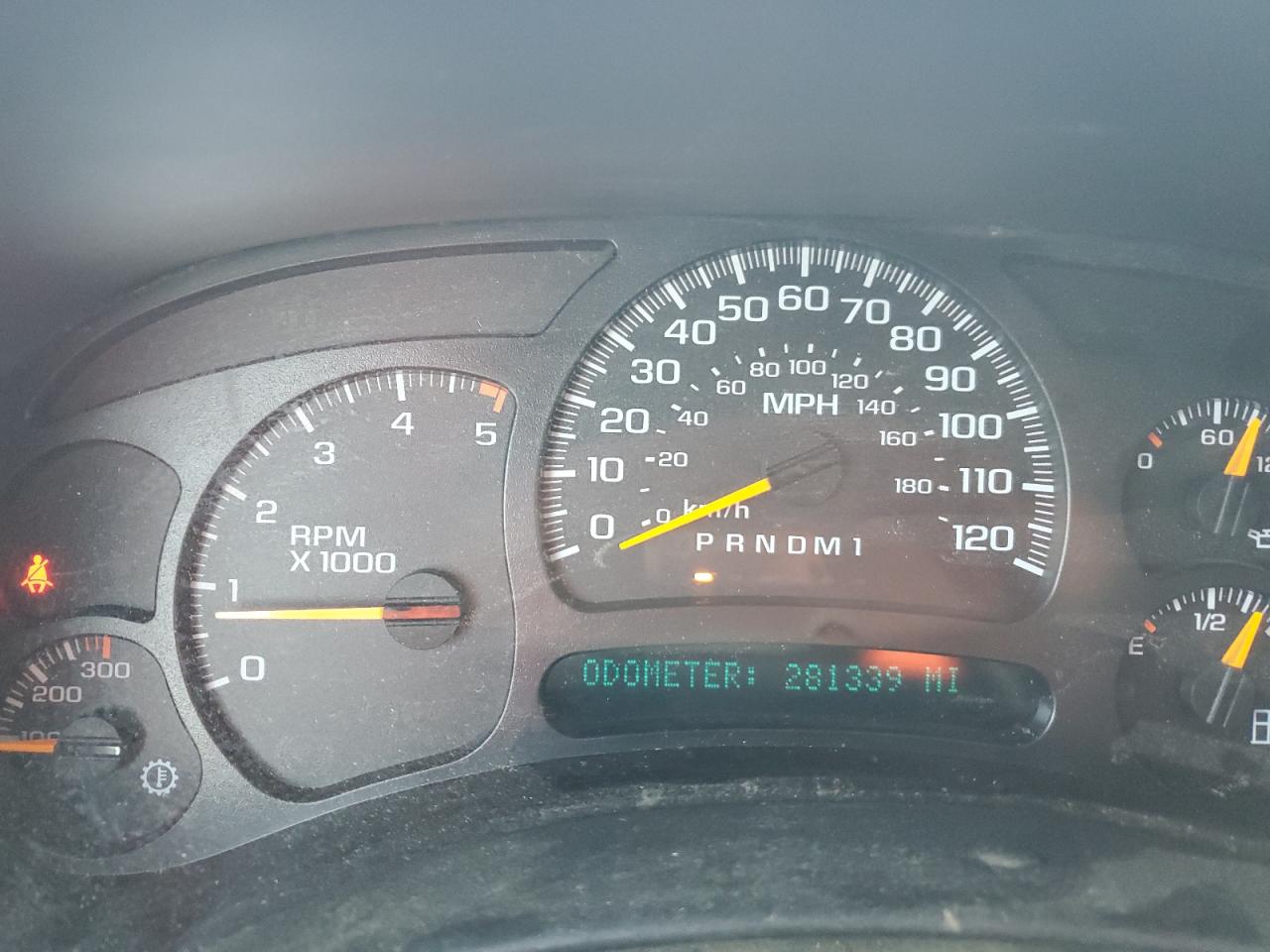 2006 Chevrolet Silverado VIN 1GCHK39DX6E233268 Copart auction photo, front end damage thumbnail 9
