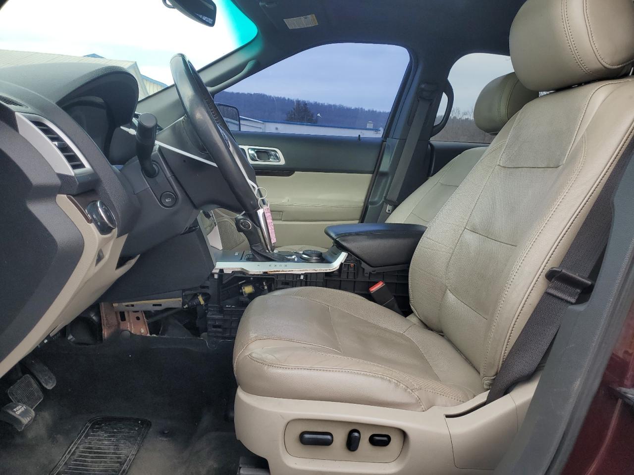 2011 Ford Explorer VIN 1FMHK8F82BGA48128 Copart auction photo, front end / minor dent/scratches damage thumbnail 7