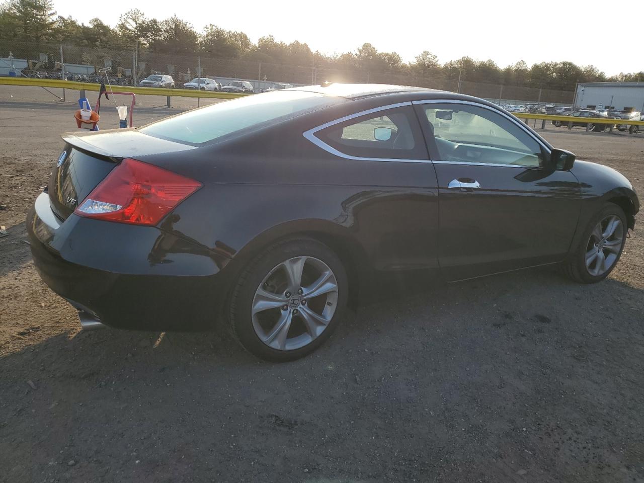 2012 Honda Accord VIN 1HGCS2B85CA004891 Copart auction photo, front end / minor dent/scratches damage thumbnail 3