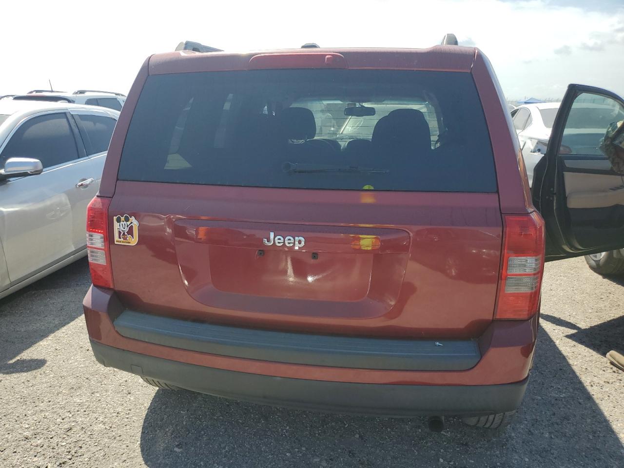 2016 Jeep Liberty (Patriot) VIN 1C4NJPBB4GD576011 Copart auction photo, side damage thumbnail 6