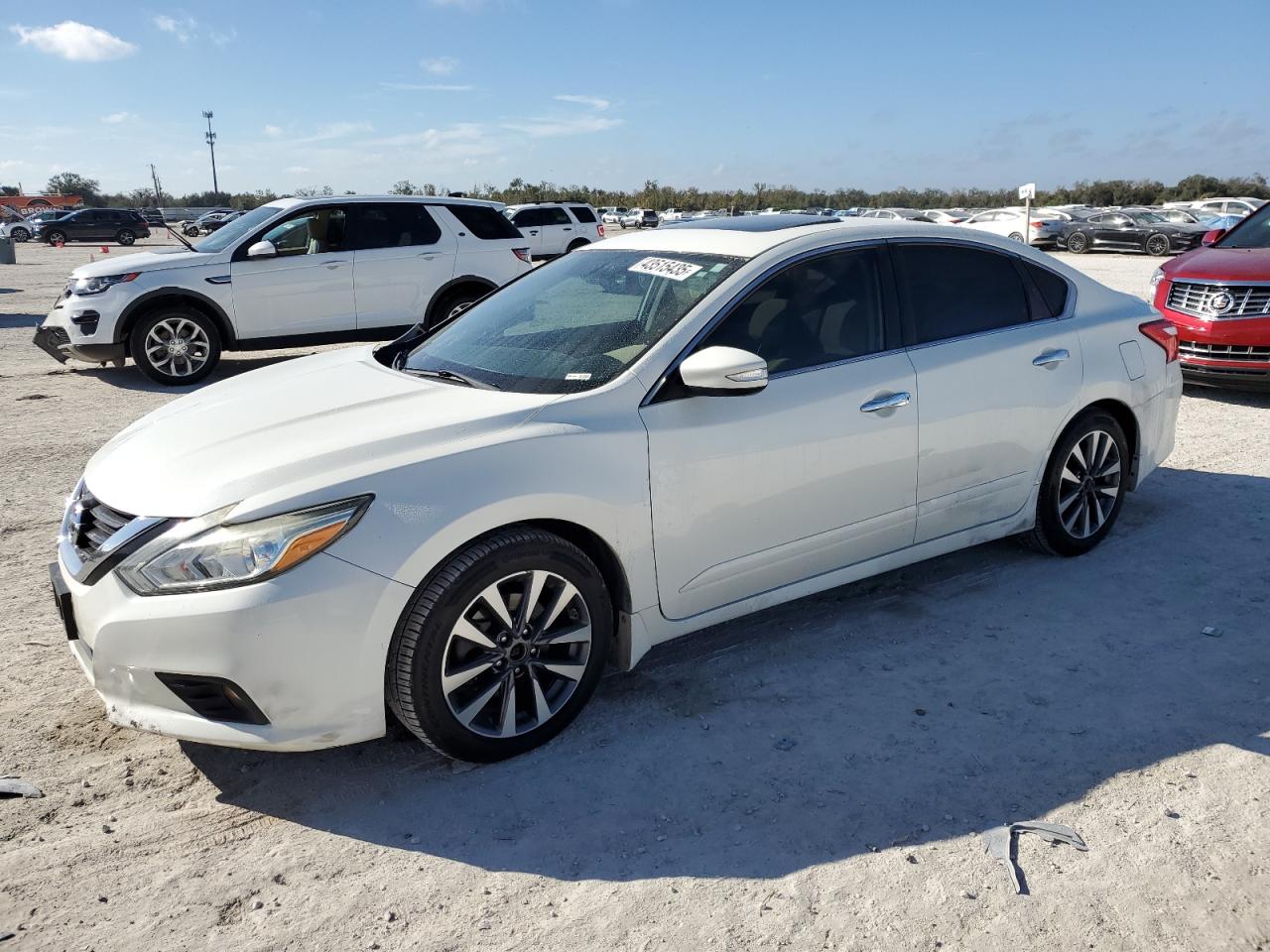 2017 Nissan Altima VIN 1N4AL3AP5HC261083