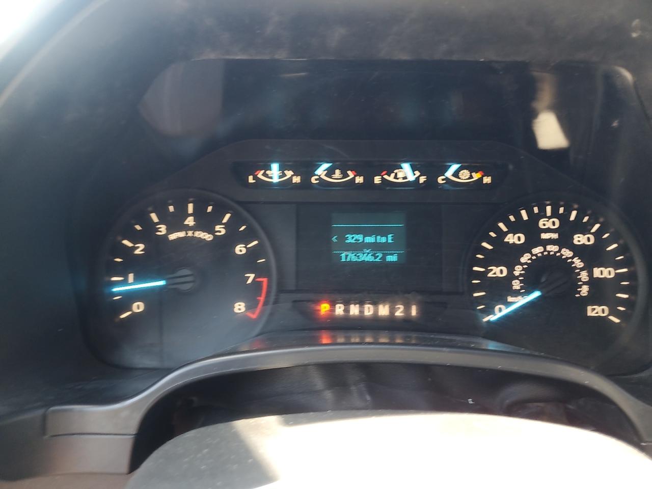 2018 Ford F-150 VIN 1FTMF1CB6JFE60054 Copart auction photo, rear end damage thumbnail 8