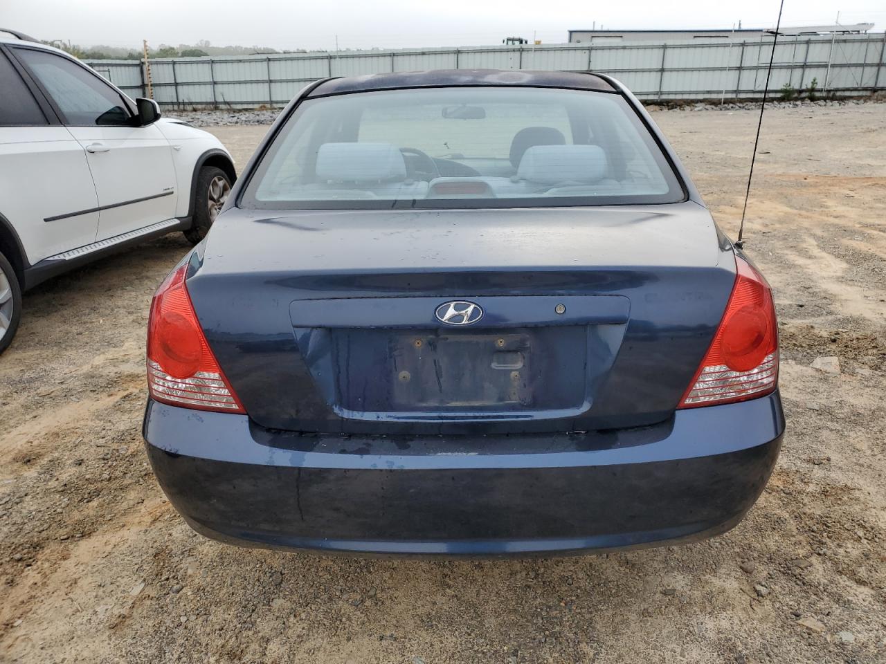2005 Hyundai Elantra VIN KMHDN46D85U186001 Copart auction photo, front end damage thumbnail 6