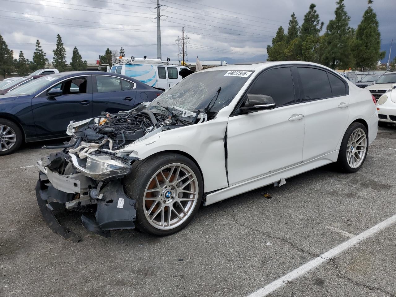 2018 BMW 3er VIN WBA8B3G58JNU36600