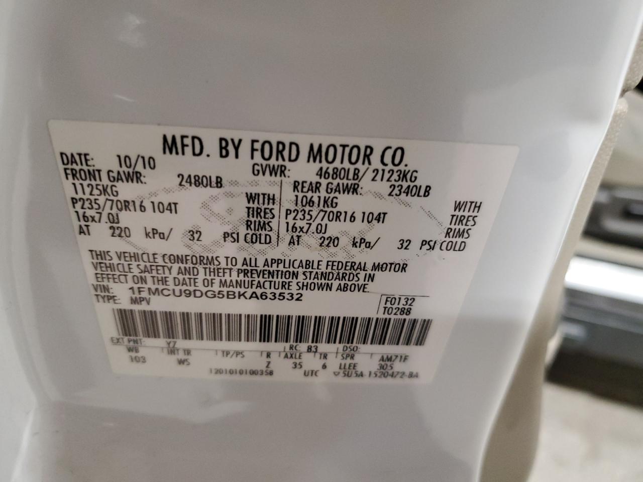 2011 Ford Escape VIN 1FMCU9DG5BKA63532 Copart auction photo, front end / minor dent/scratches damage thumbnail 13