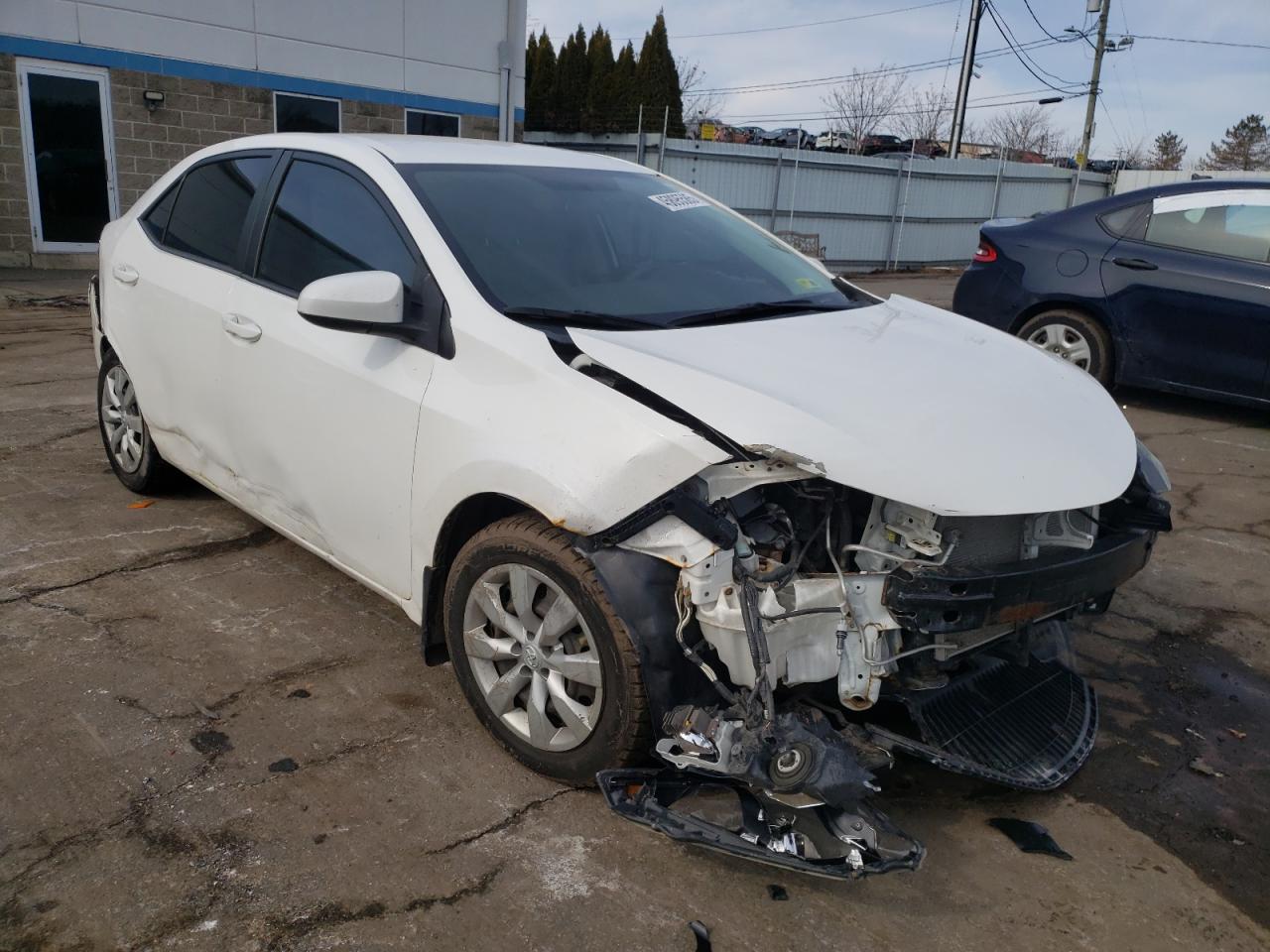 2015 Toyota Corolla VIN 2T1BURHE9FC319364 Copart auction photo, all over damage thumbnail 4