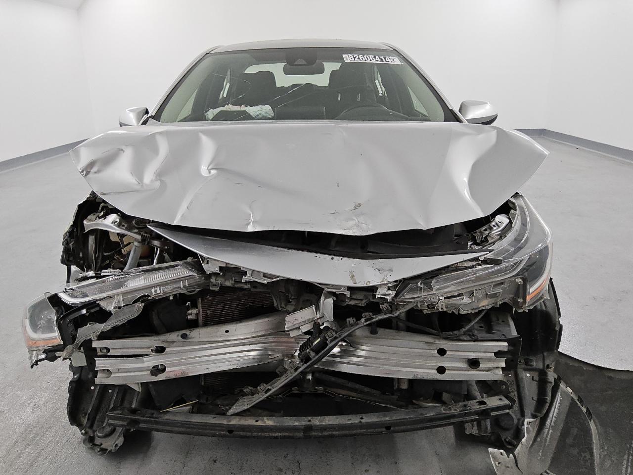 2020 Toyota Corolla VIN JTDEPRAE5LJ042582 Copart auction photo, front end damage thumbnail 5