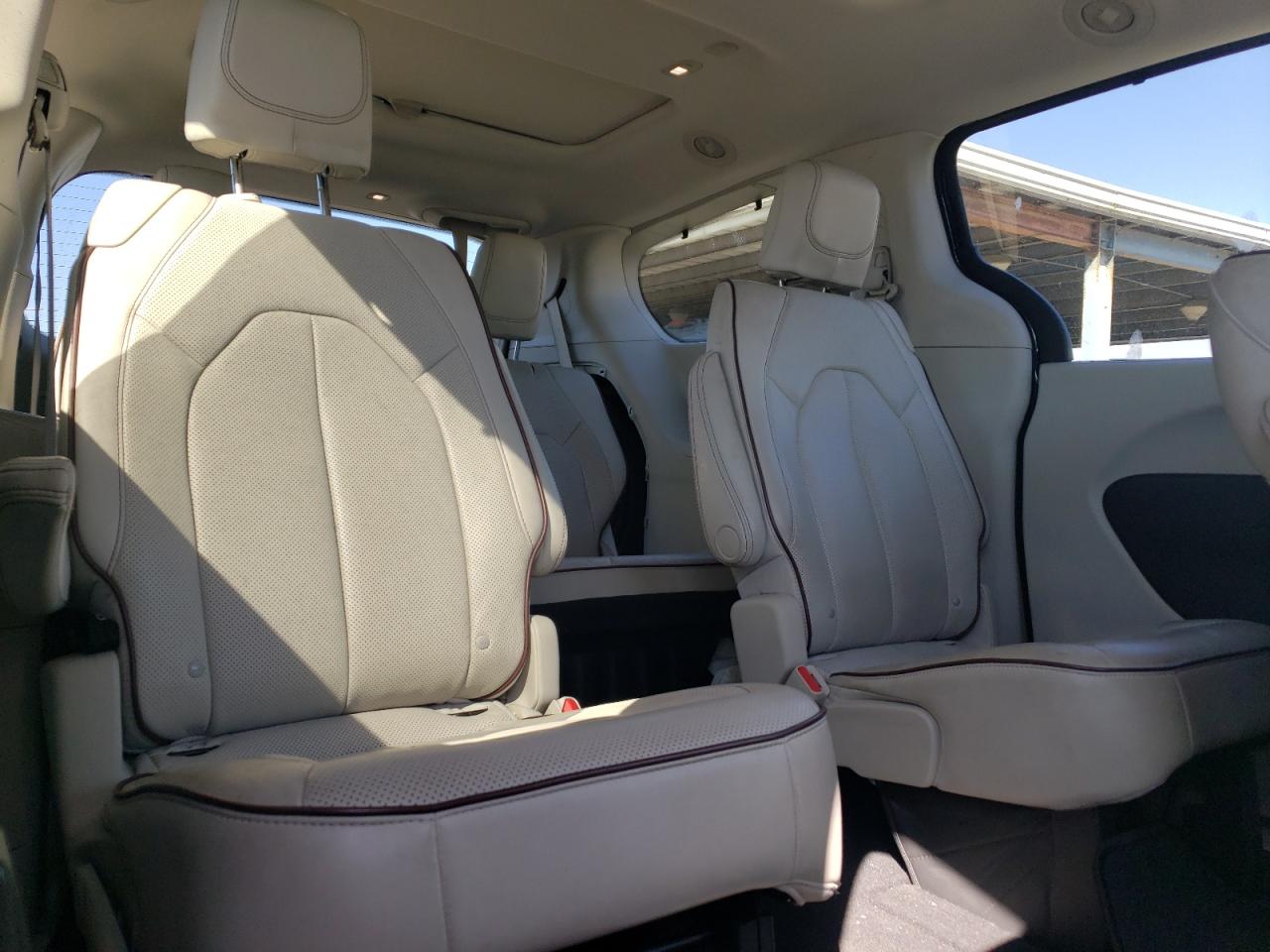 2017 Chrysler Pacifica VIN 2C4RC1GG5HR513186 Copart auction photo, side / rear end damage thumbnail 11