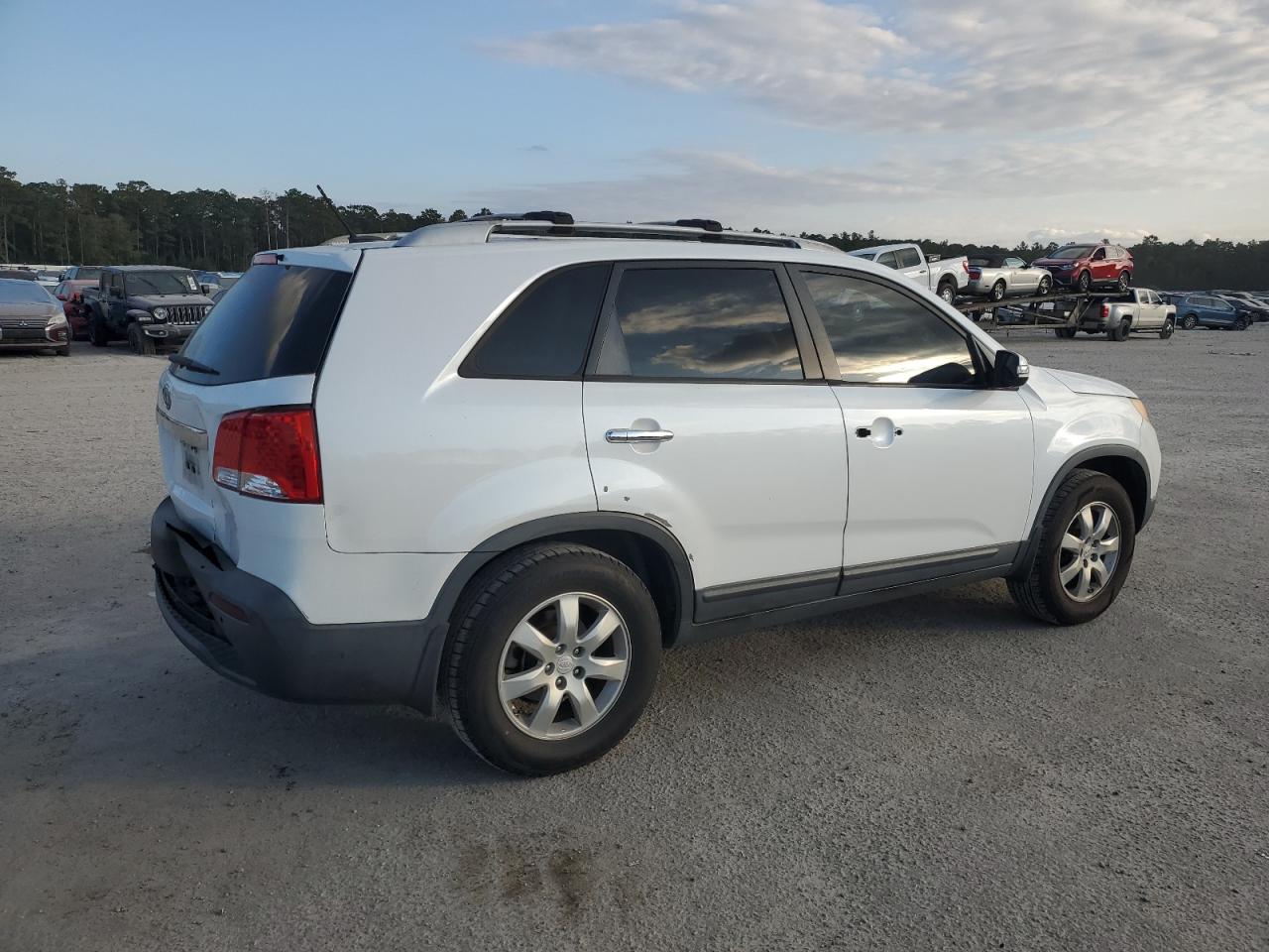 2011 KIA Sorento VIN 5XYKT4A14BG175783 Copart auction photo, rear end damage thumbnail 3