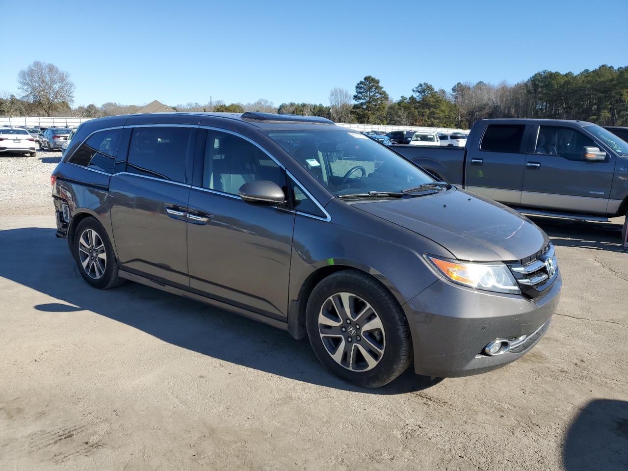 2016 Honda Odyssey VIN 5FNRL5H98GB071571 Copart auction photo, rear end damage thumbnail 4