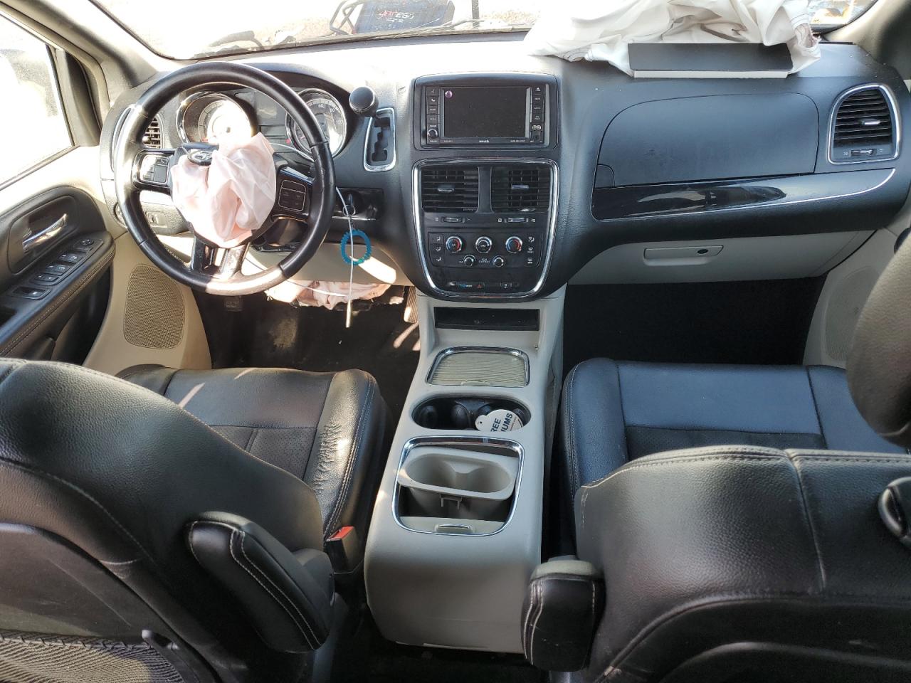 2019 Dodge Caravan VIN 2C4RDGCG8KR562380 Copart auction photo, front end damage thumbnail 8