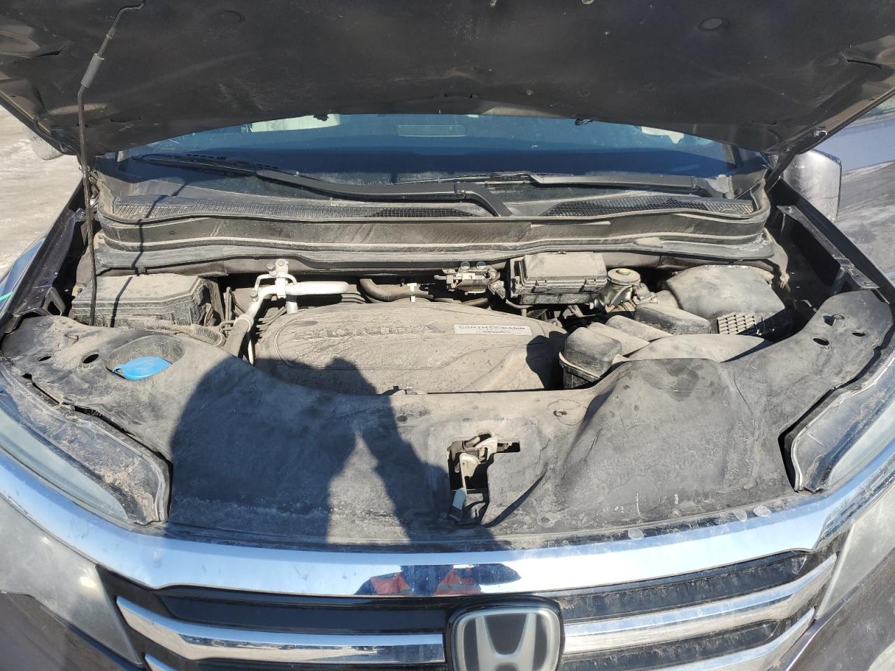 2016 Honda Pilot VIN 5FNYF5H98GB017920 Copart auction photo, all over damage thumbnail 12