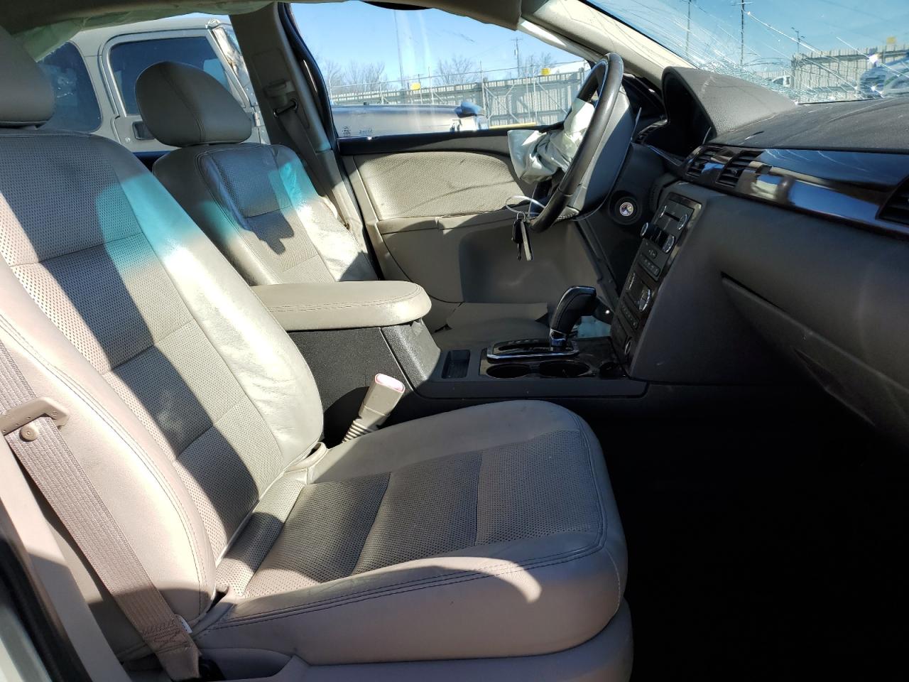 2008 Ford Taurus VIN 1FAHP24W08G122276 Copart auction photo, side / front end damage thumbnail 7