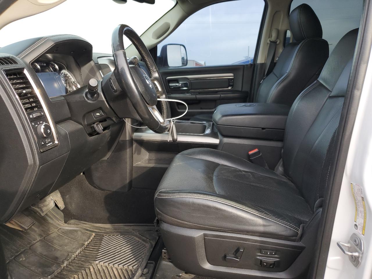 2018 RAM 2500 VIN 3C6UR5FL0JG258187 Copart auction photo, minor dent/scratches damage thumbnail 7