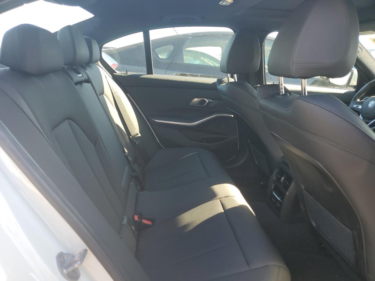 2020 BMW 3er VIN 3MW5R7J01L8B10114 Copart auction photo, front end damage thumbnail 10