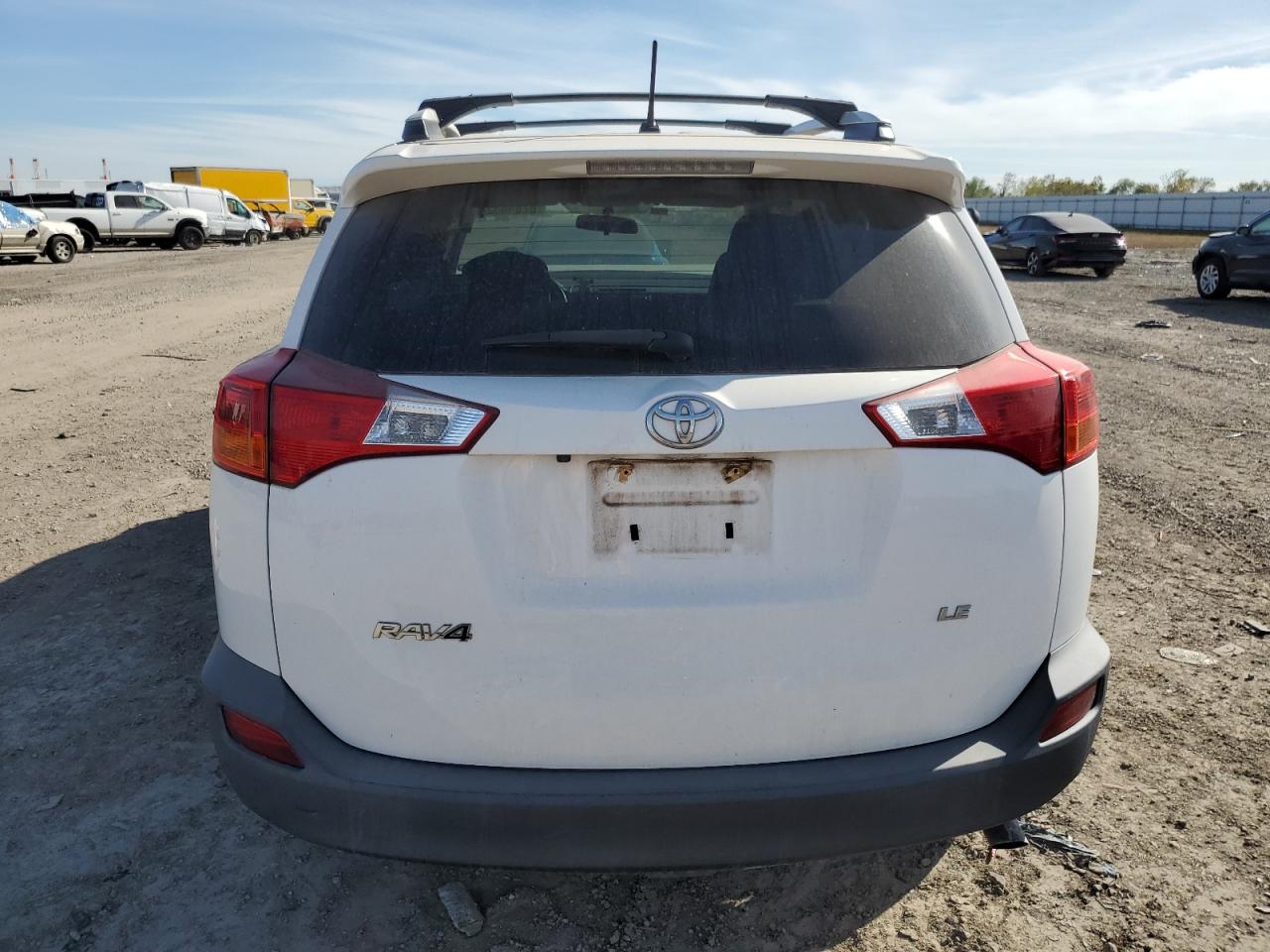 2015 Toyota RAV 4 VIN 2T3ZFREV5FW228403 Copart auction photo, front end / minor dent/scratches damage thumbnail 6