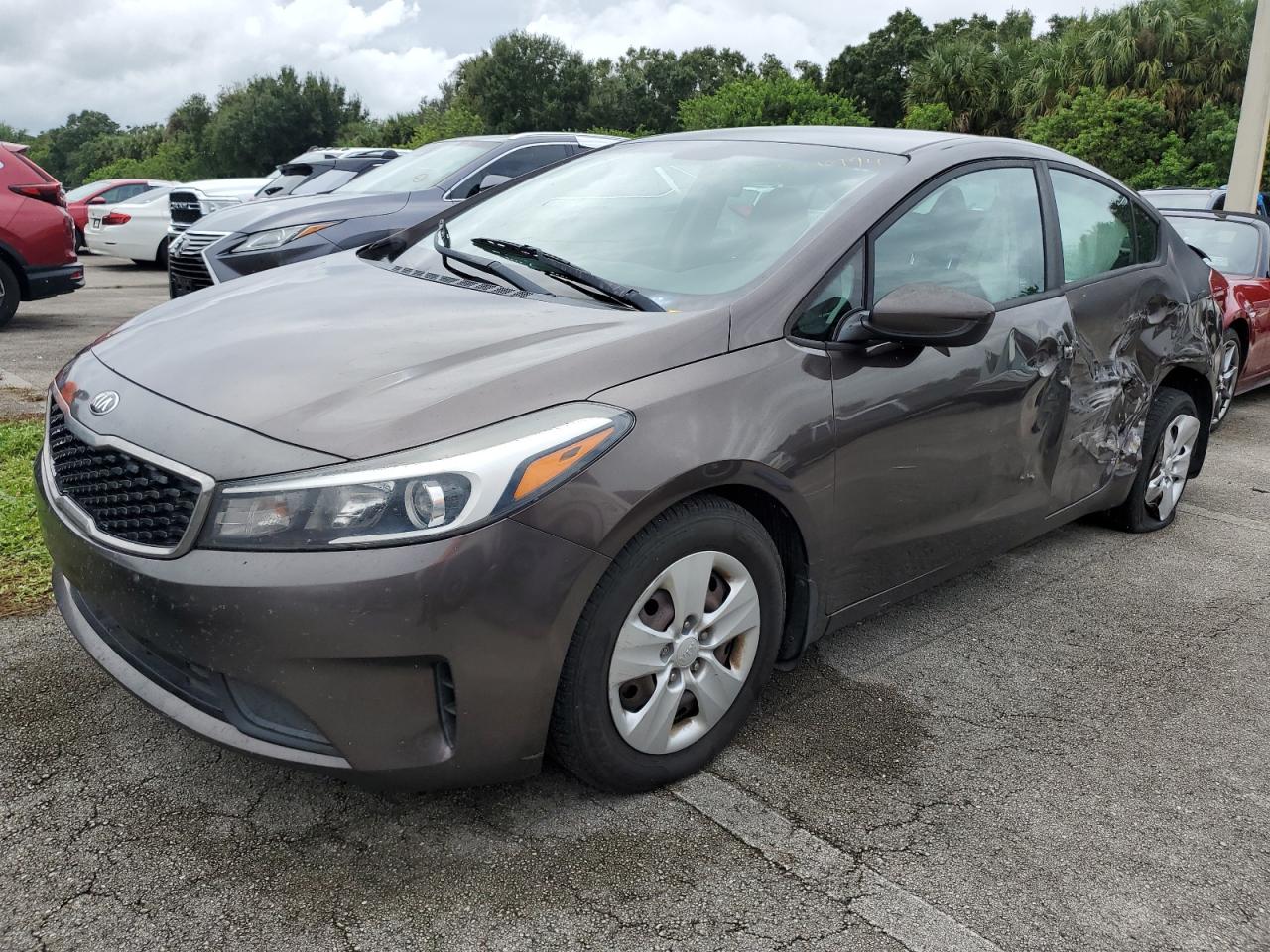 2018 KIA Forte VIN 3KPFL4A7XJE176292