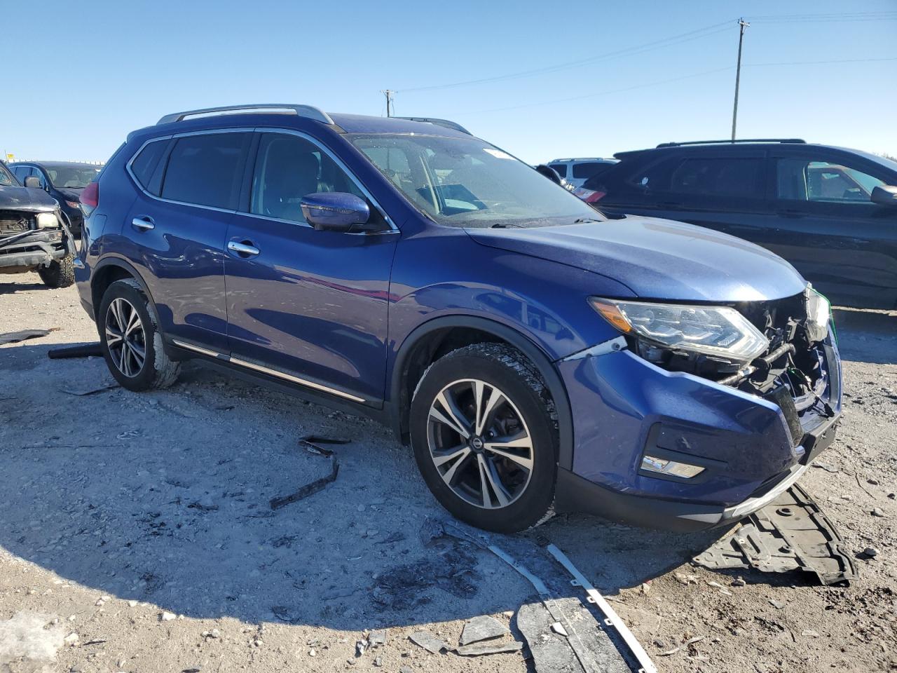 2017 Nissan Rogue VIN 5N1AT2MV0HC860936 Copart auction photo, front end damage thumbnail 4