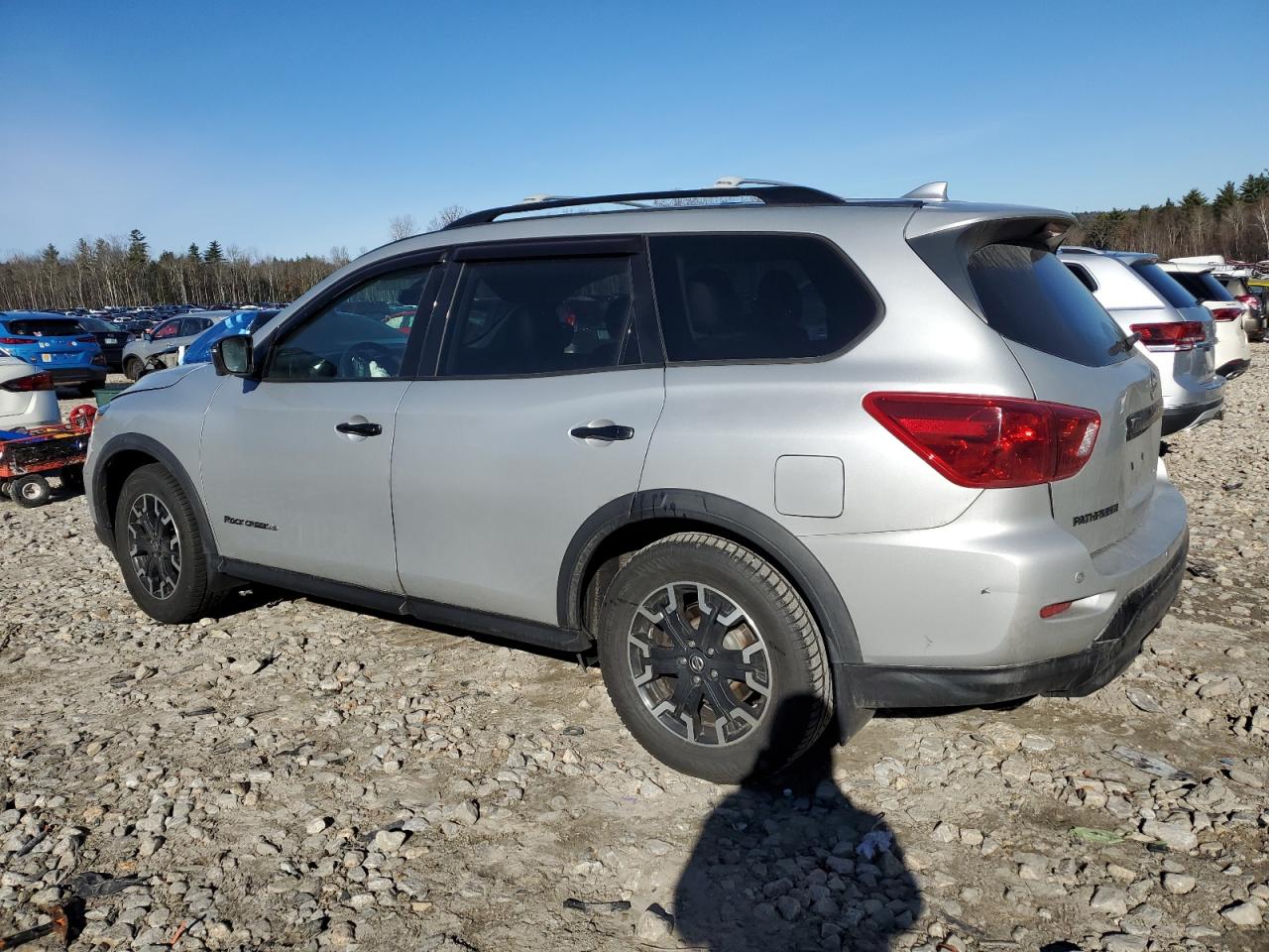2020 Nissan Pathfinder VIN 5N1DR2CM1LC578348 Copart auction photo, front end / rear end damage thumbnail 2