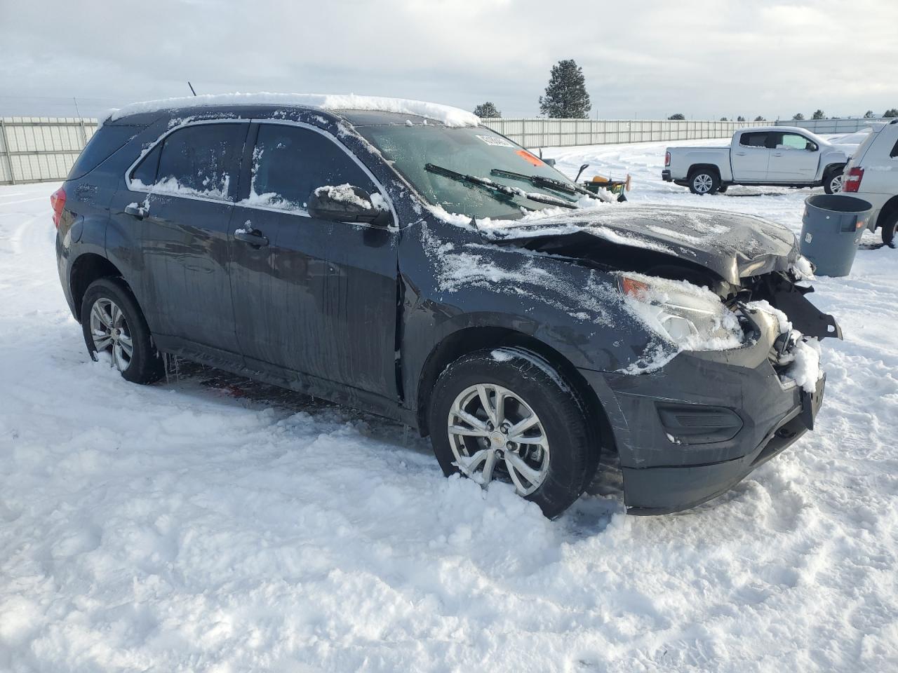 2016 Chevrolet Equinox VIN 2GNALBEKXG6183739 Copart auction photo, front end / side damage thumbnail 4