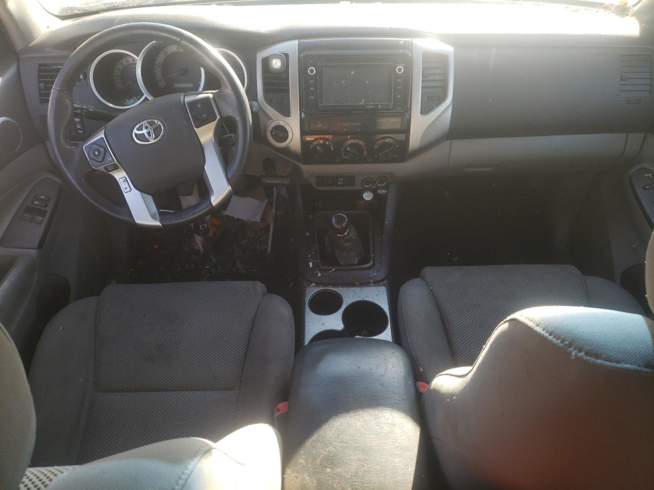 2015 Toyota Tacoma VIN 5TFUU4EN8FX132215 Copart auction photo, front end / side damage thumbnail 8