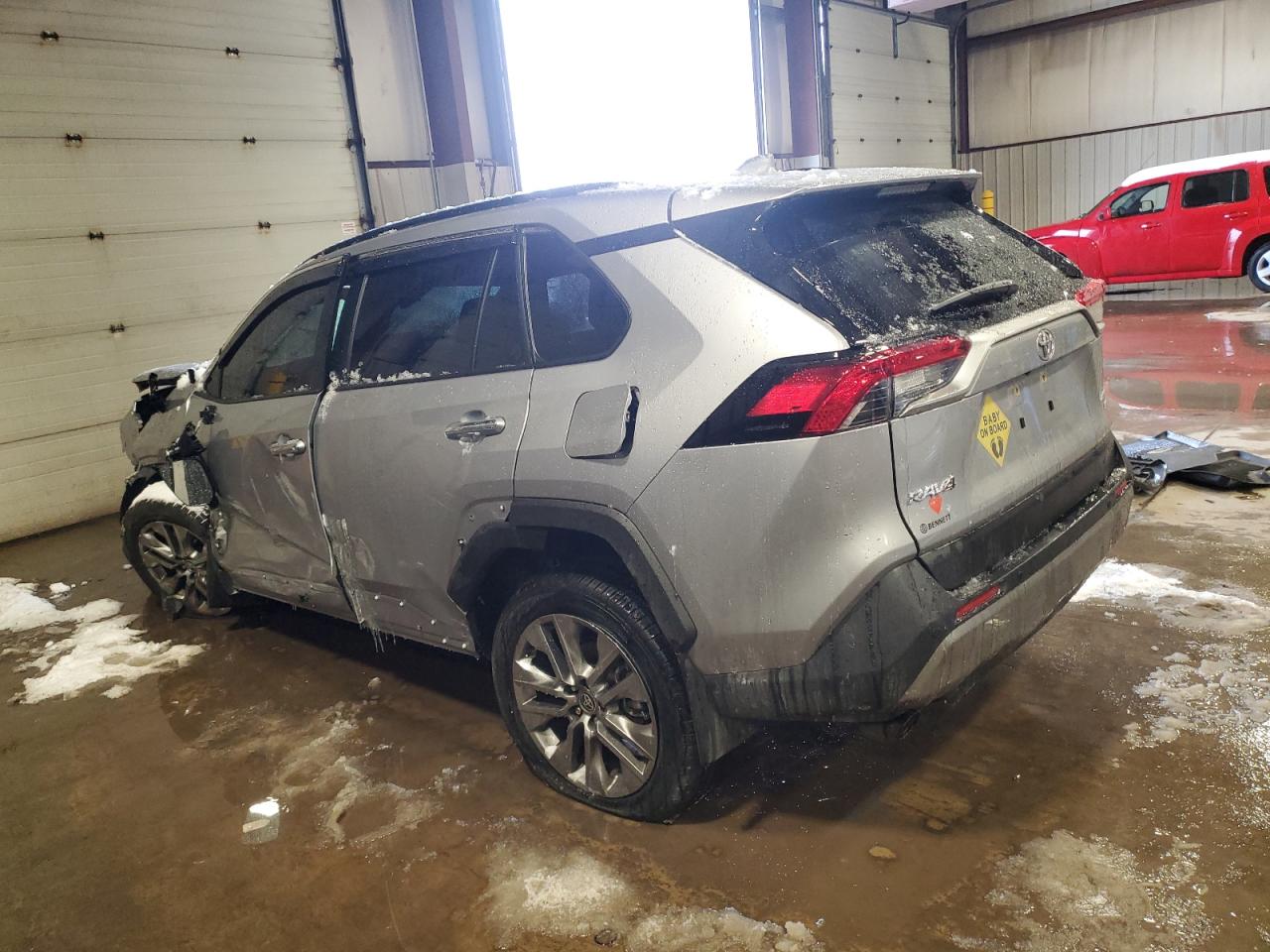 2024 Toyota RAV 4 VIN JTMN1RFVXRD103586 Copart auction photo, front end / side damage thumbnail 2