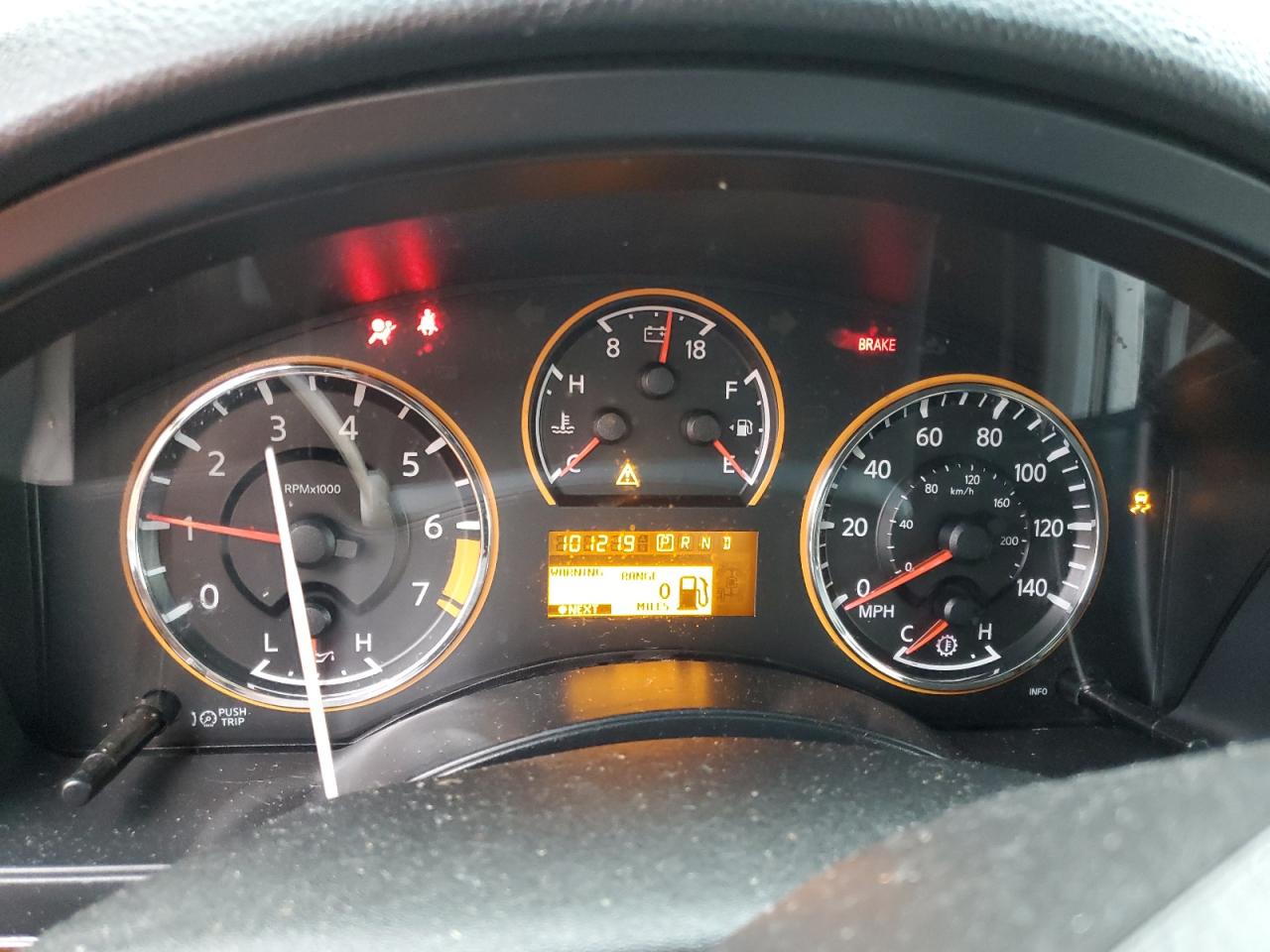 2015 Nissan Armada VIN 5N1BA0NF6FN617932 Copart auction photo, front end / minor dent/scratches damage thumbnail 9