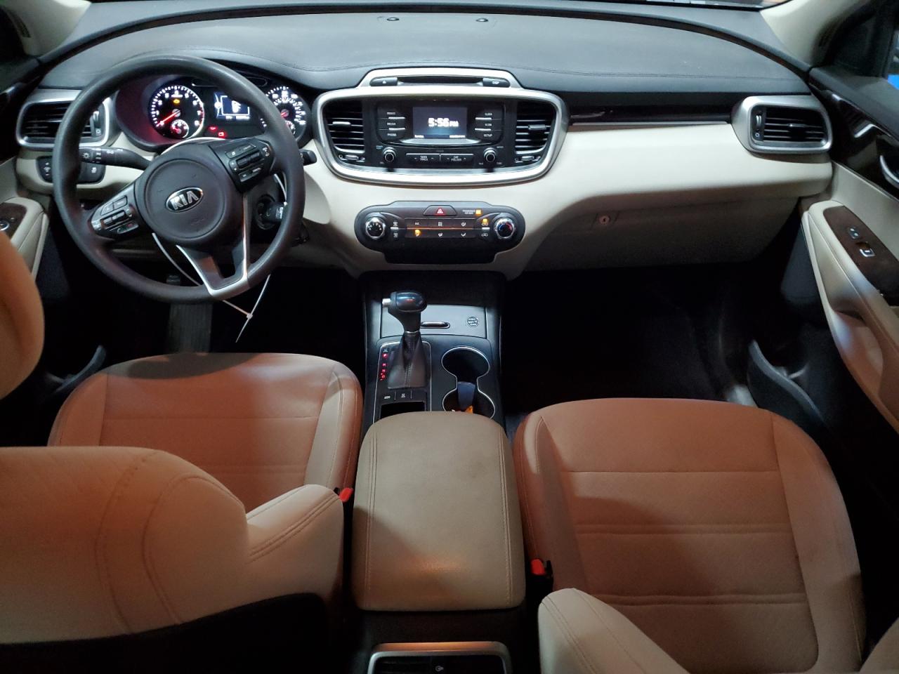 2016 KIA Sorento VIN 5XYPGDA33GG097161 Copart auction photo, minor dent/scratches / mechanical damage thumbnail 8
