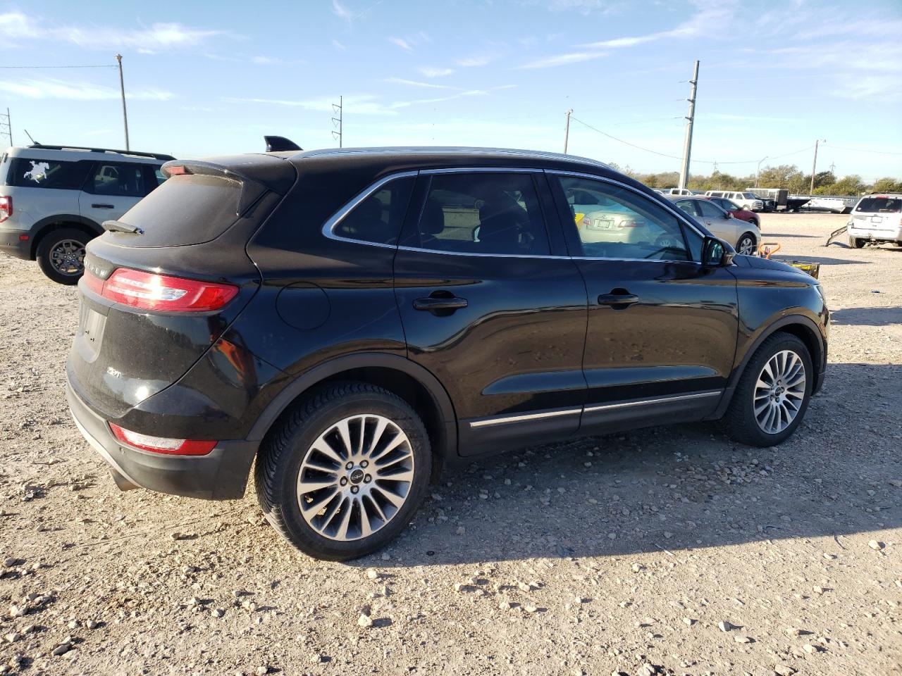 2018 Lincoln MKC VIN 5LMCJ3C92JUL01619 Copart auction photo, front end damage thumbnail 3