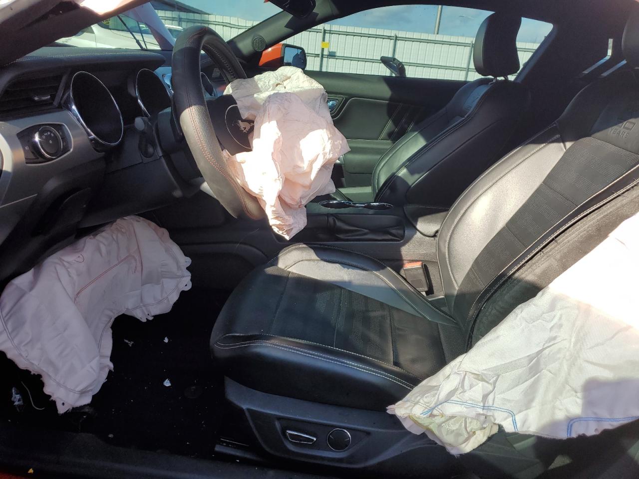 2015 Ford Mustang VIN 1FA6P8CF2F5304565 Copart auction photo, front end damage thumbnail 7