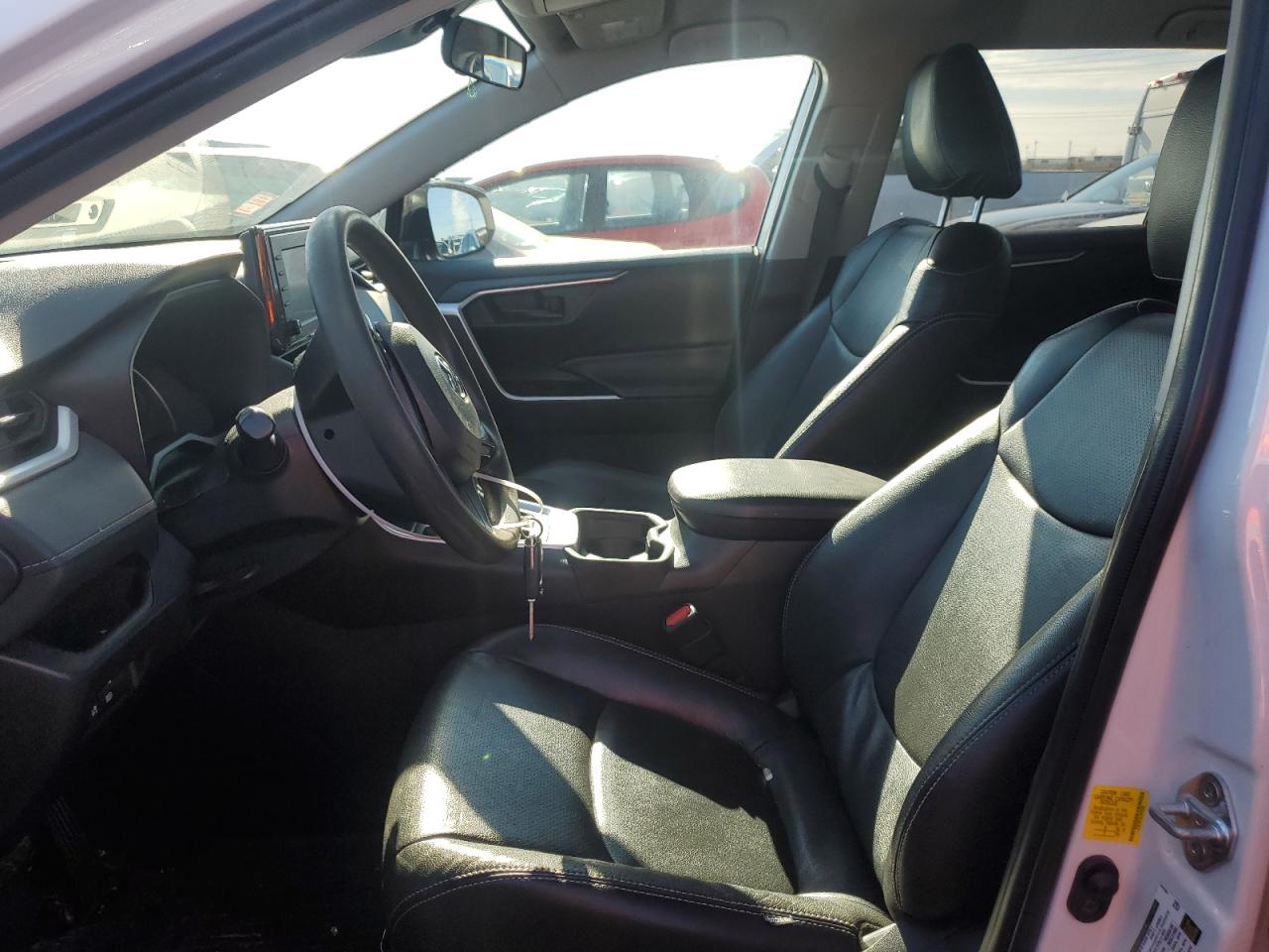 2020 Toyota RAV 4 VIN 2T3F1RFV2LW102432 Copart auction photo, front end / minor dent/scratches damage thumbnail 7