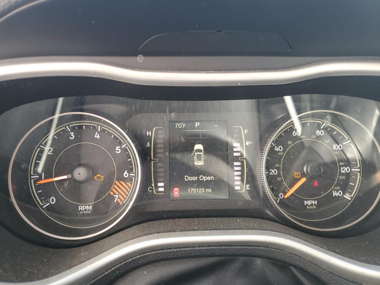 2015 Jeep Grand Cherokee VIN 1C4PJLAB6FW547714 Copart auction photo, all over damage thumbnail 9