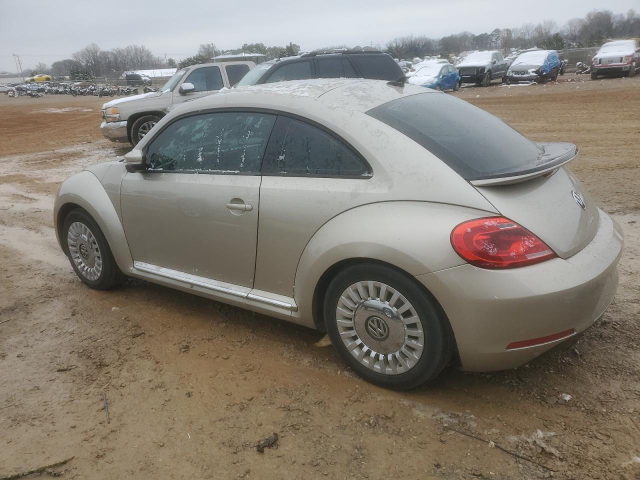 2016 Volkswagen Beetle VIN 3VWJ17AT8GM604323 Copart auction photo, side / rear end damage thumbnail 2