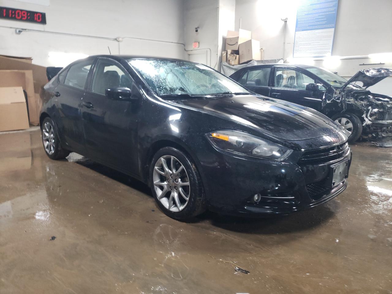 2015 Dodge Dart VIN 1C3CDFBB1FD141975 Copart auction photo, rear end / side damage thumbnail 4