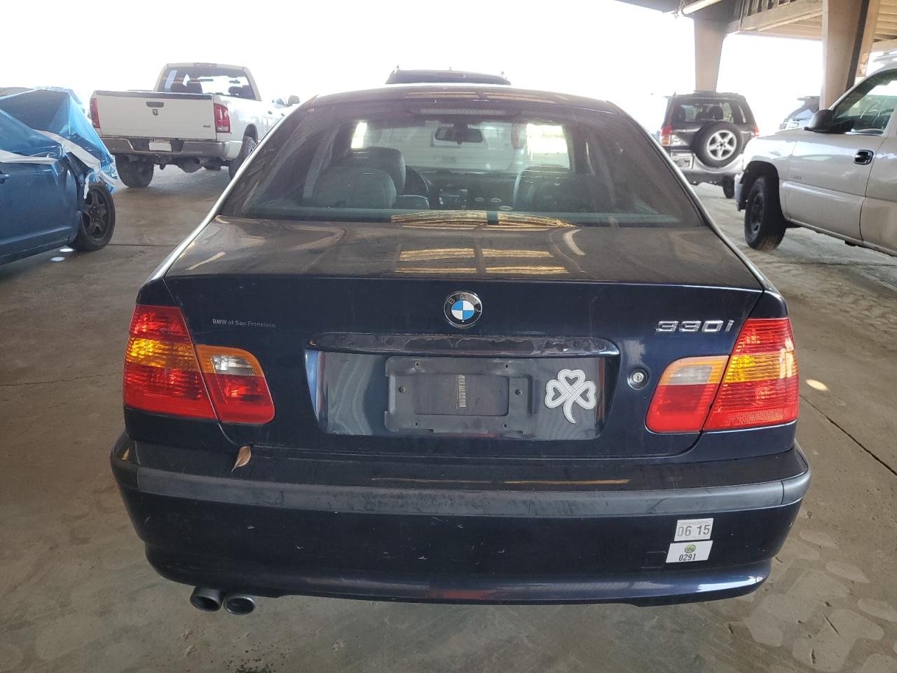2002 BMW 3er VIN WBAEV53432KM15028 Copart auction photo, side damage thumbnail 6
