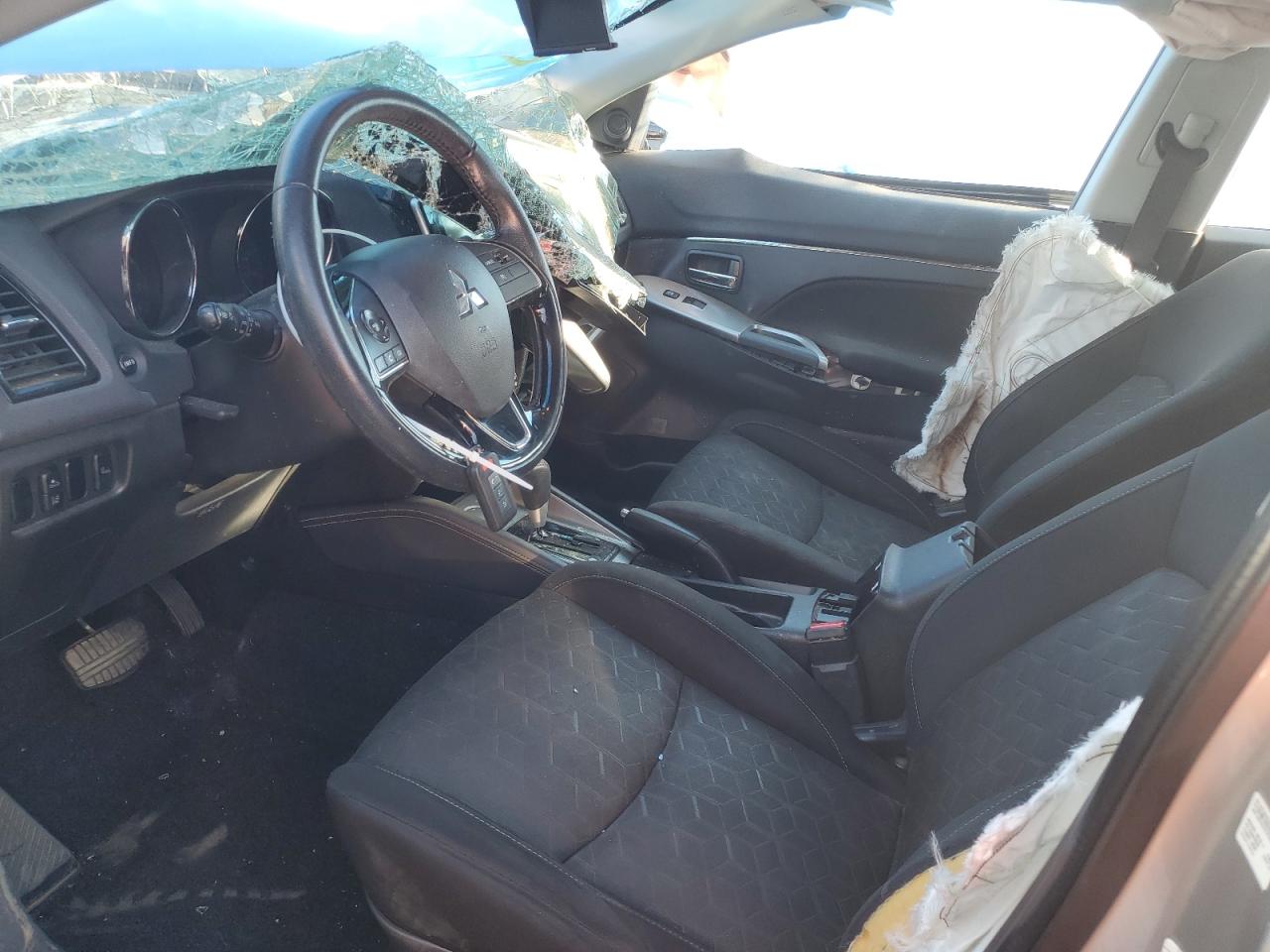 2021 Mitsubishi Outlander VIN JA4APVAUXMU013328 Copart auction photo, side / top/roof damage thumbnail 7