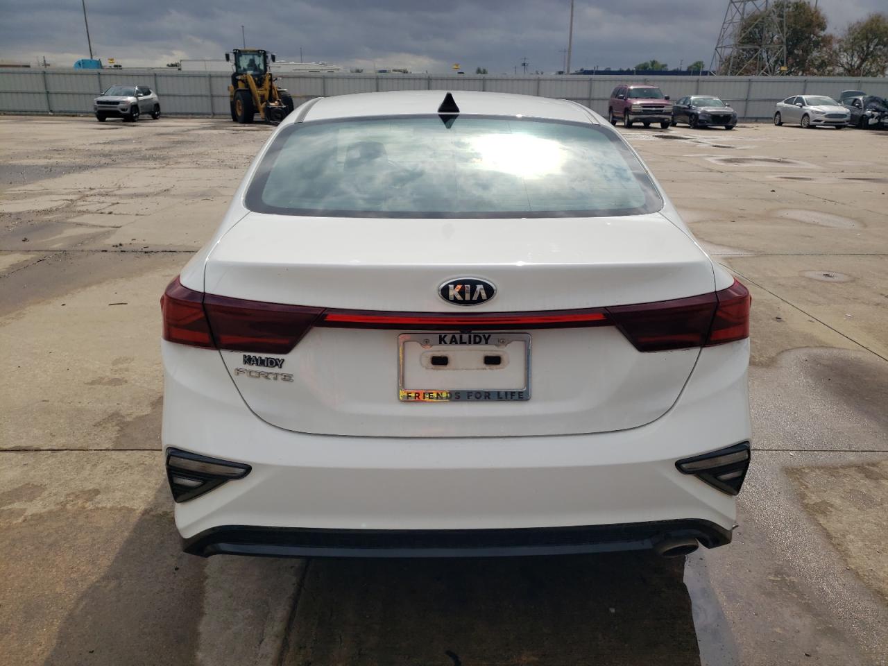 2021 KIA Forte VIN 3KPF24AD4ME276997 Copart auction photo, hail damage thumbnail 6