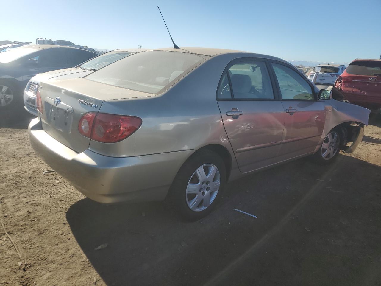 2005 Toyota Corolla VIN 1NXBR32E05Z400094 Copart auction photo, front end / rear end damage thumbnail 3