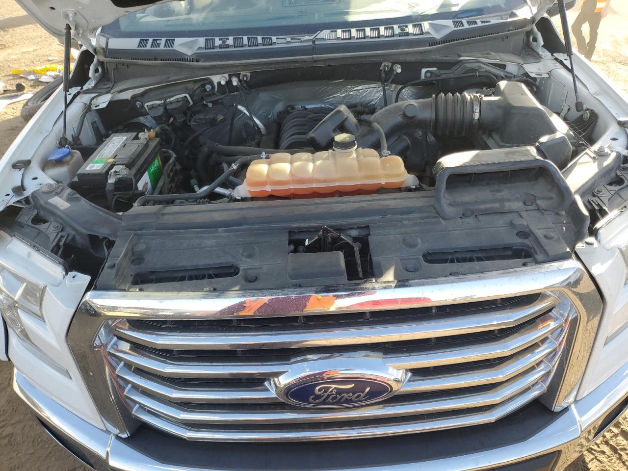 2017 Ford F-150 VIN 1FTFW1EF3HFB24770 Copart auction photo, front end damage thumbnail 11