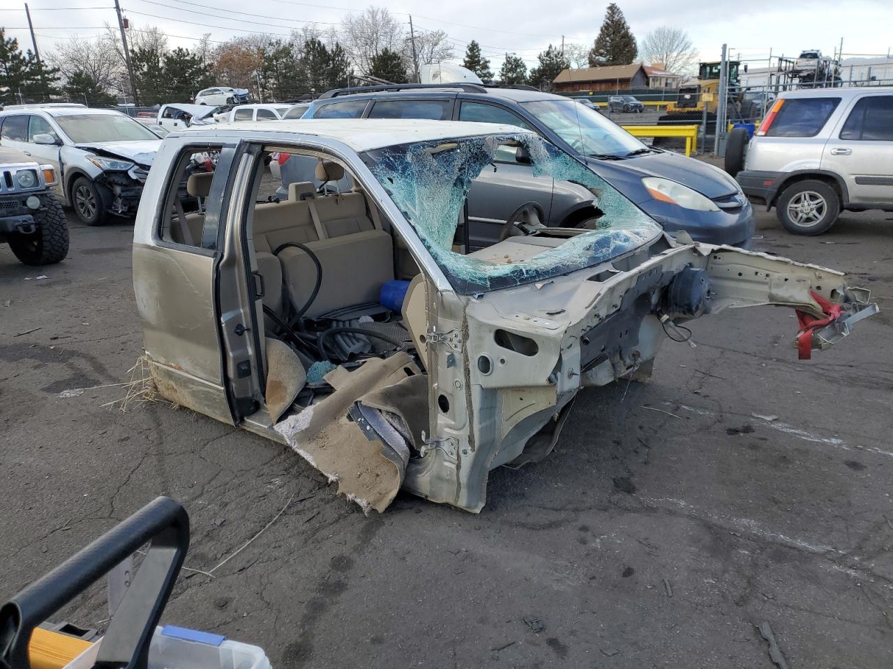 2004 Ford F-150 VIN 1FTRX12534FA33790 Copart auction photo, all over damage thumbnail 4