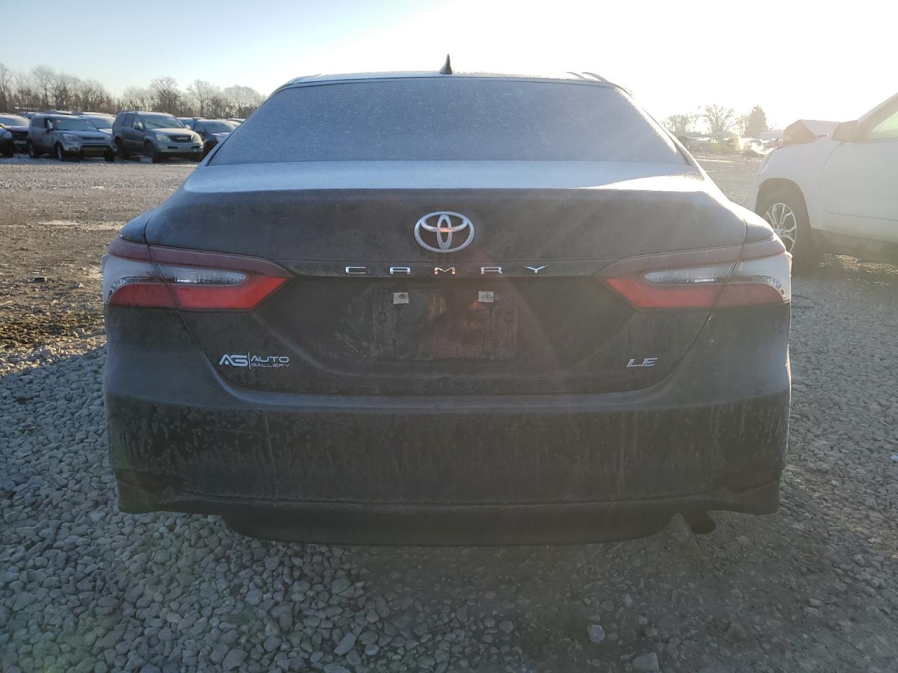 2021 Toyota Camry VIN 4T1C11AK3MU494798 Copart auction photo, front end damage thumbnail 6