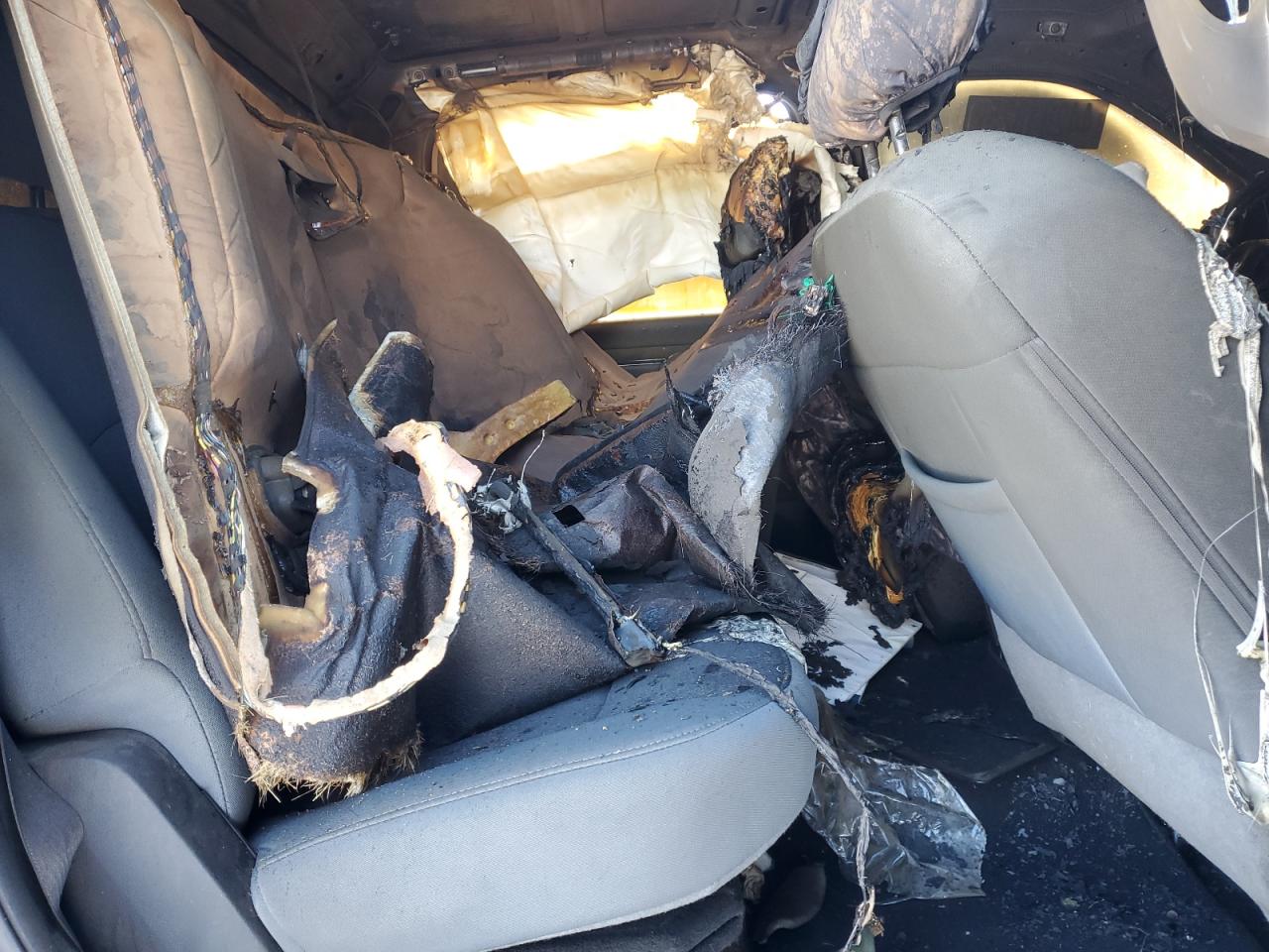 2017 RAM 1500 VIN 1C6RR7LM2HS878492 Copart auction photo, burn - interior damage thumbnail 10