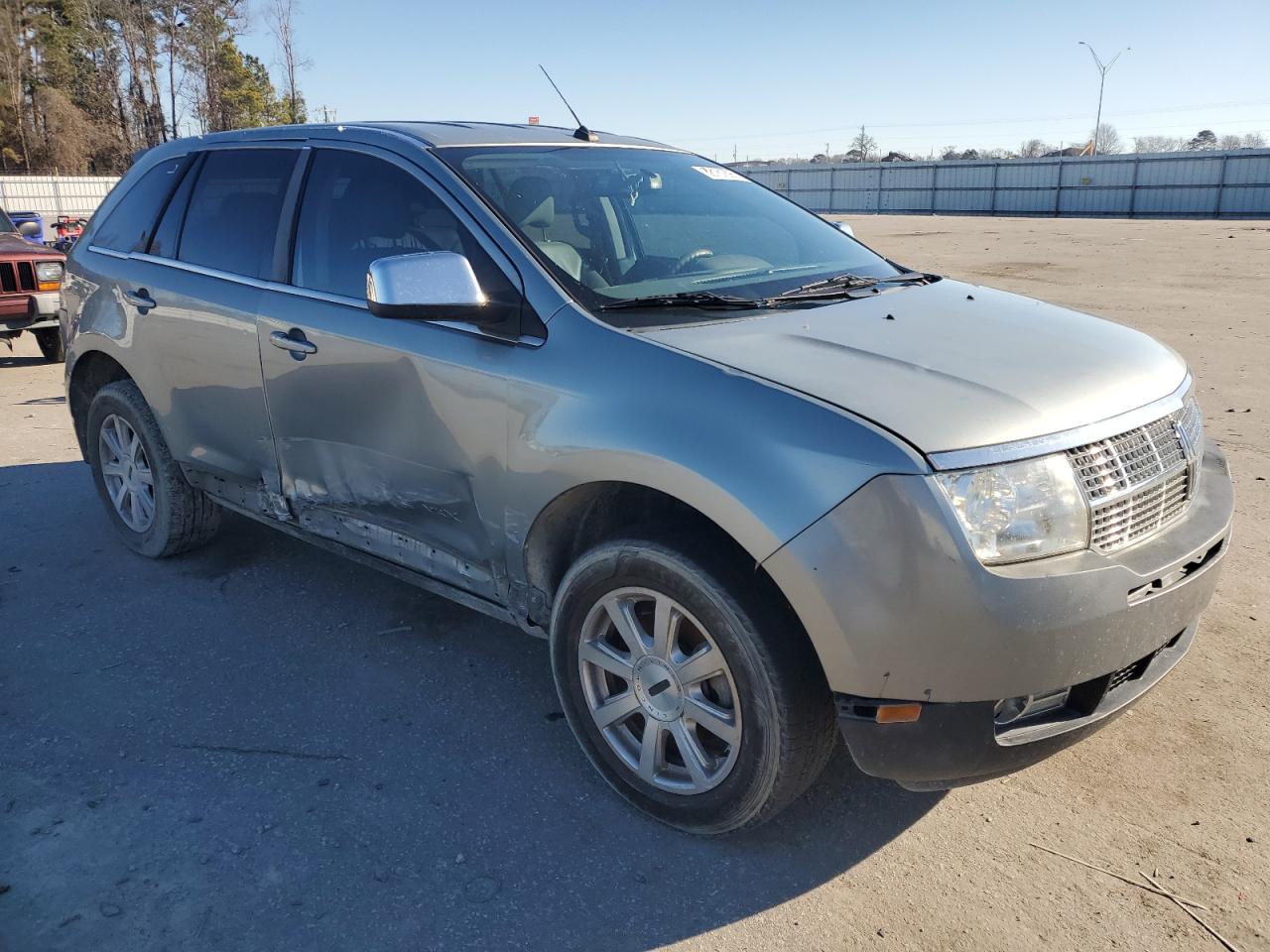 2007 Lincoln MKX VIN 2LMDU68C27BJ04103 Copart auction photo, all over / frame damage damage thumbnail 4