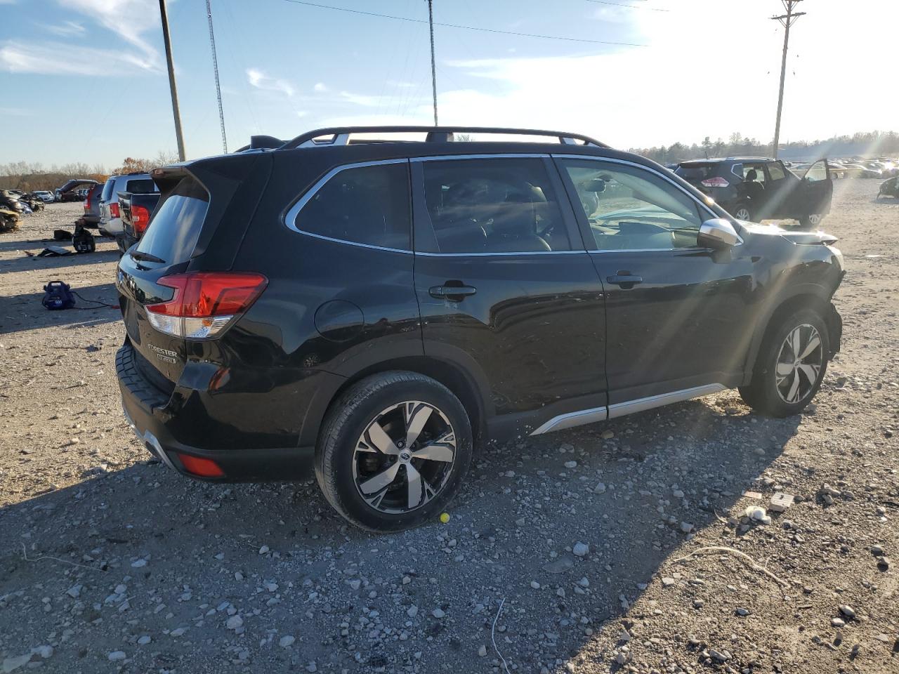 2021 Subaru Forester VIN JF2SKAXCXMH420818 Copart auction photo, front end damage thumbnail 3