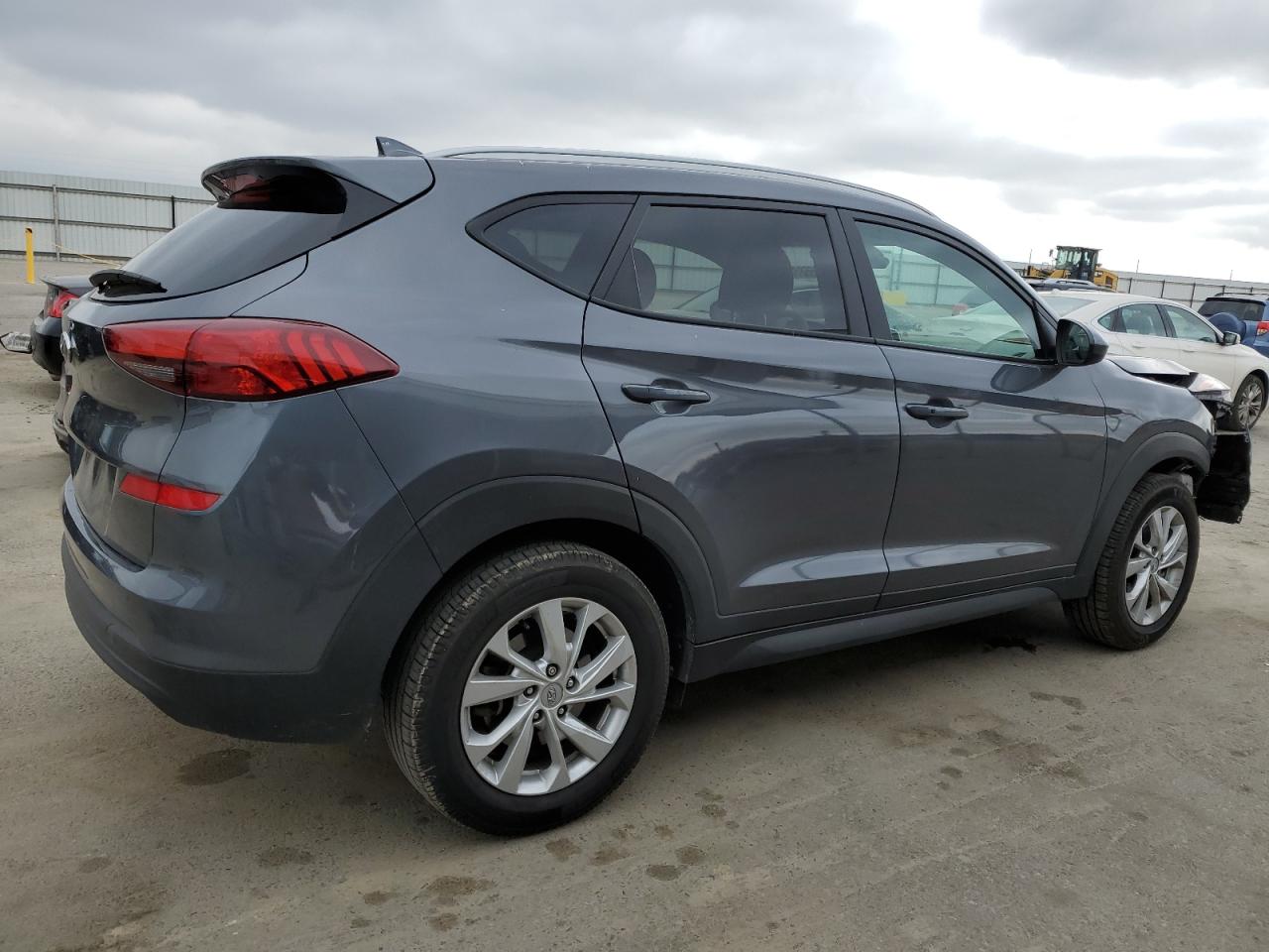 2019 Hyundai Tucson VIN KM8J33A42KU964217 Copart auction photo, front end / rear end damage thumbnail 3