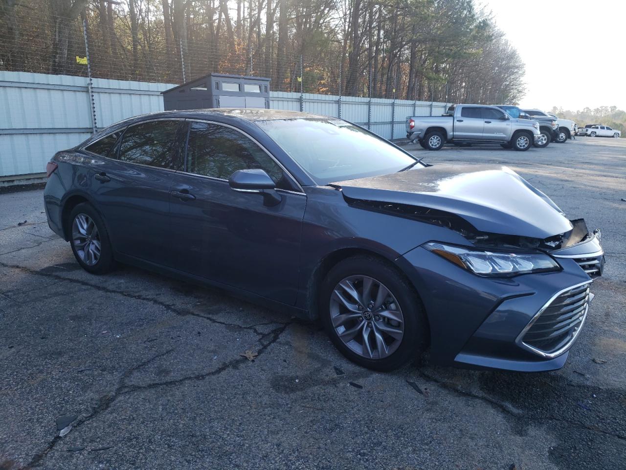 2022 Toyota Avalon VIN 4T1AZ1FB3NU087901 Copart auction photo, front end damage thumbnail 4