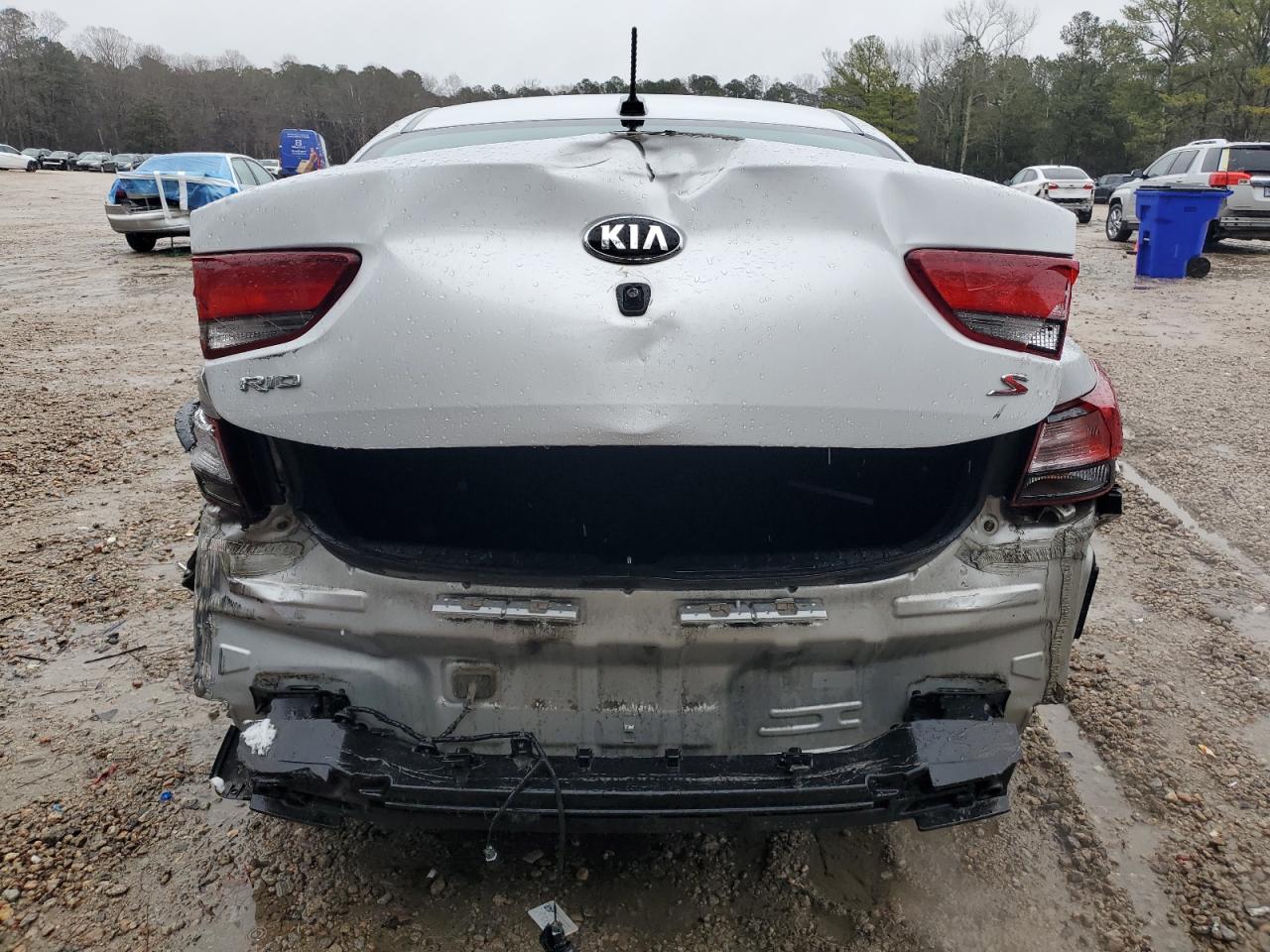 2018 KIA Rio VIN 3KPA24AB4JE061513 Copart auction photo, rear end damage thumbnail 6