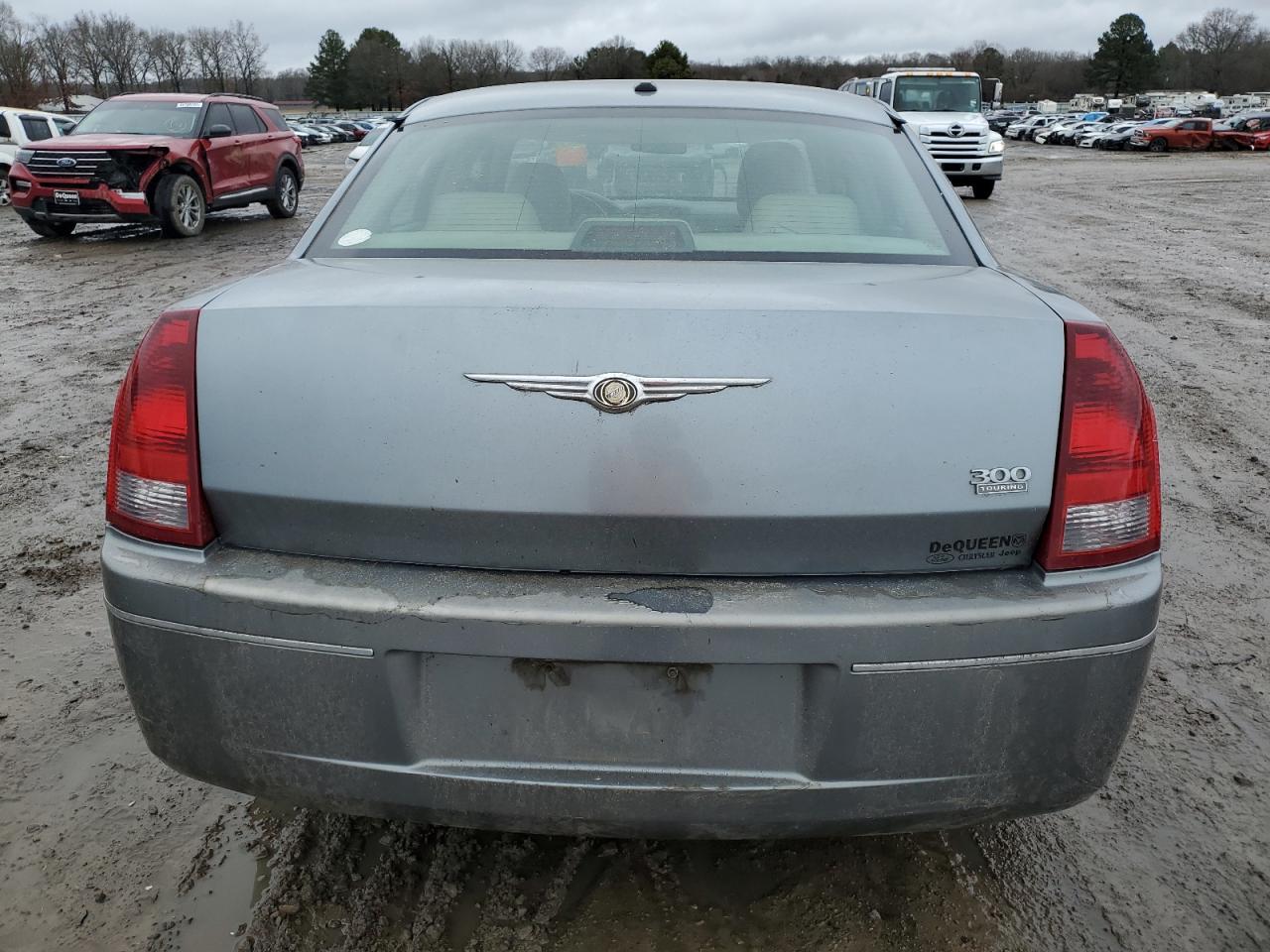 2007 Chrysler 300 VIN 2C3KA53G97H670605 Copart auction photo, side / minor dent/scratches damage thumbnail 6