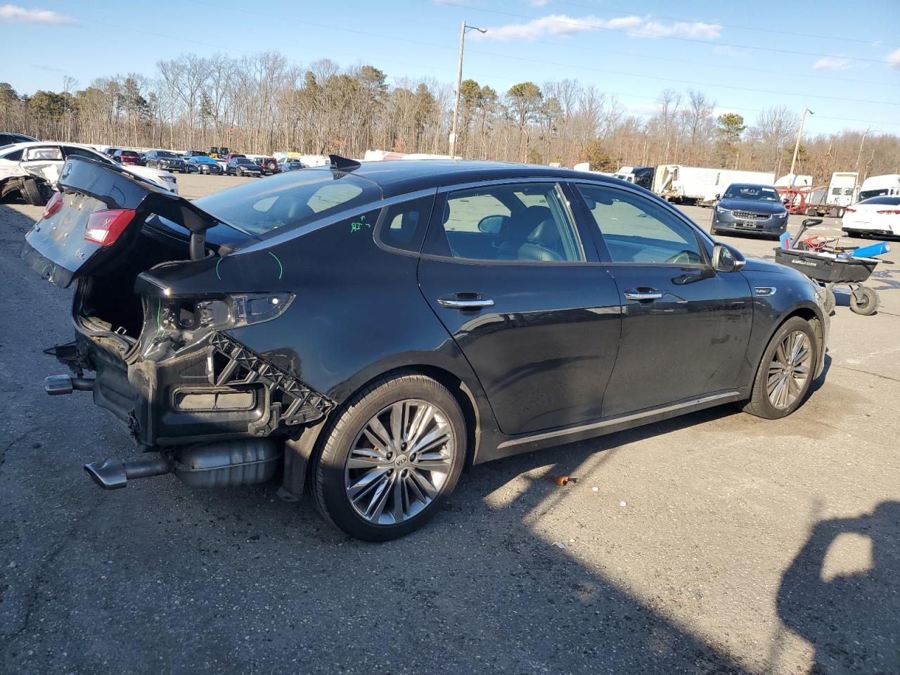 2018 KIA Optima VIN 5XXGV4L2XJG241259 Copart auction photo, rear end damage thumbnail 3