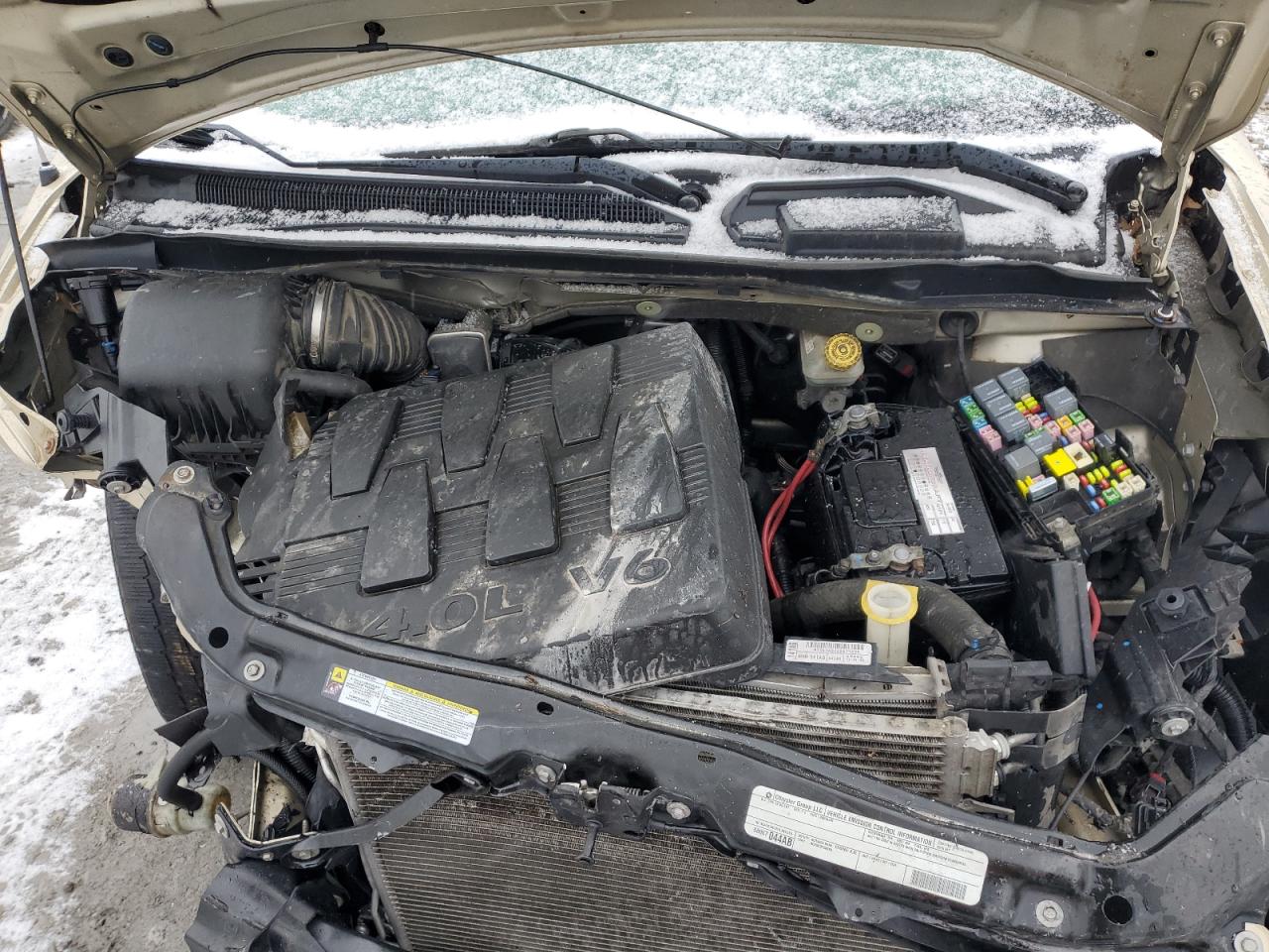 2010 Chrysler Town & Country VIN 2A4RR8DX2AR456621 Copart auction photo, front end / rear end damage thumbnail 13